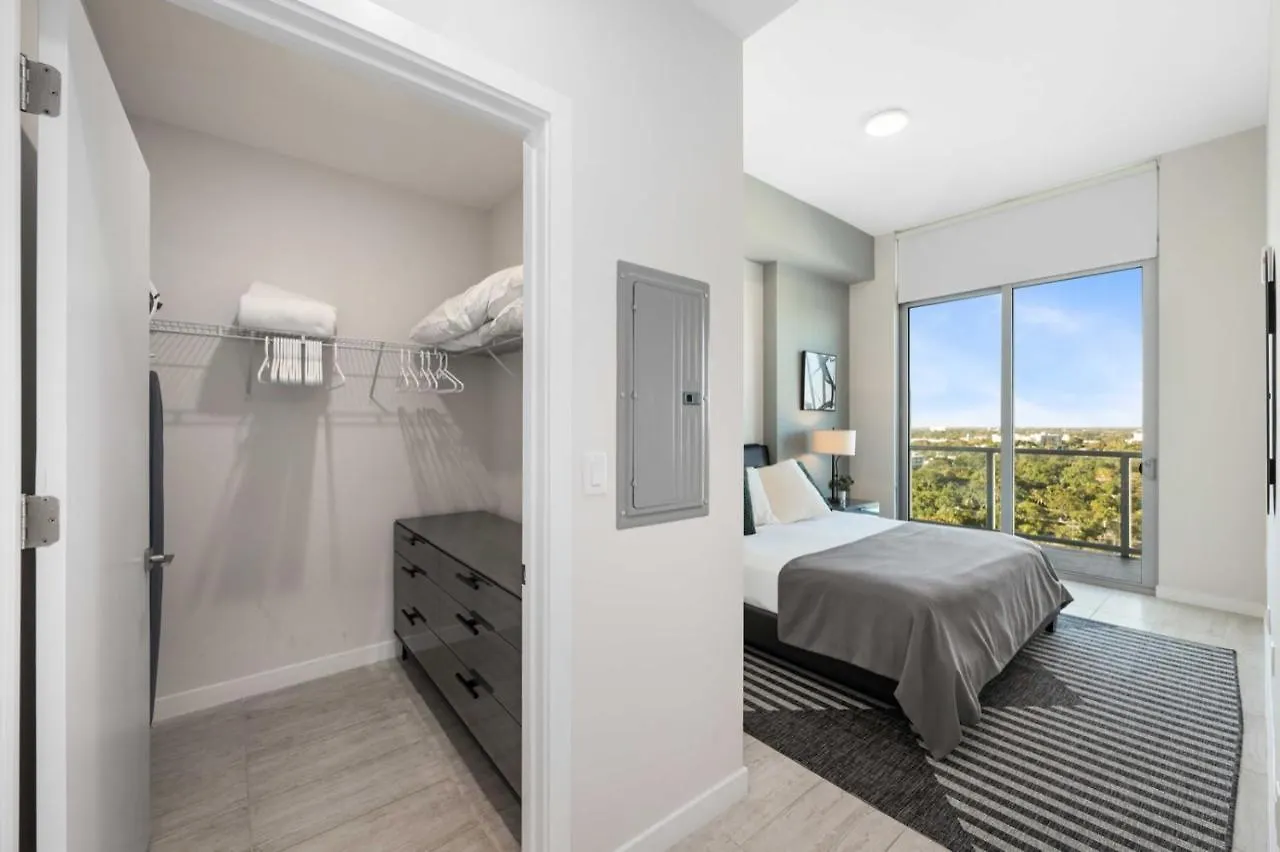 Quadro Residences By Ionica * Miami