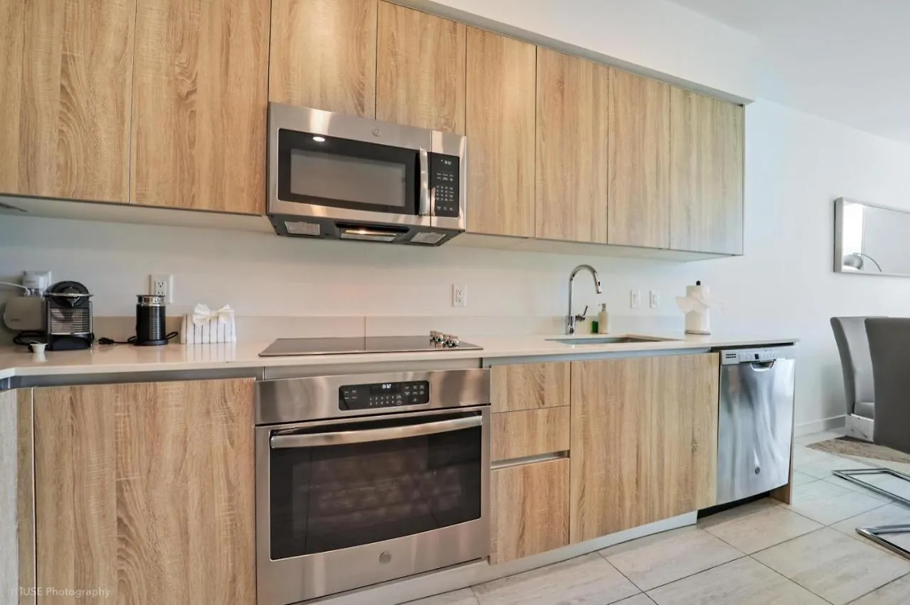 Quadro Residences By Ionica