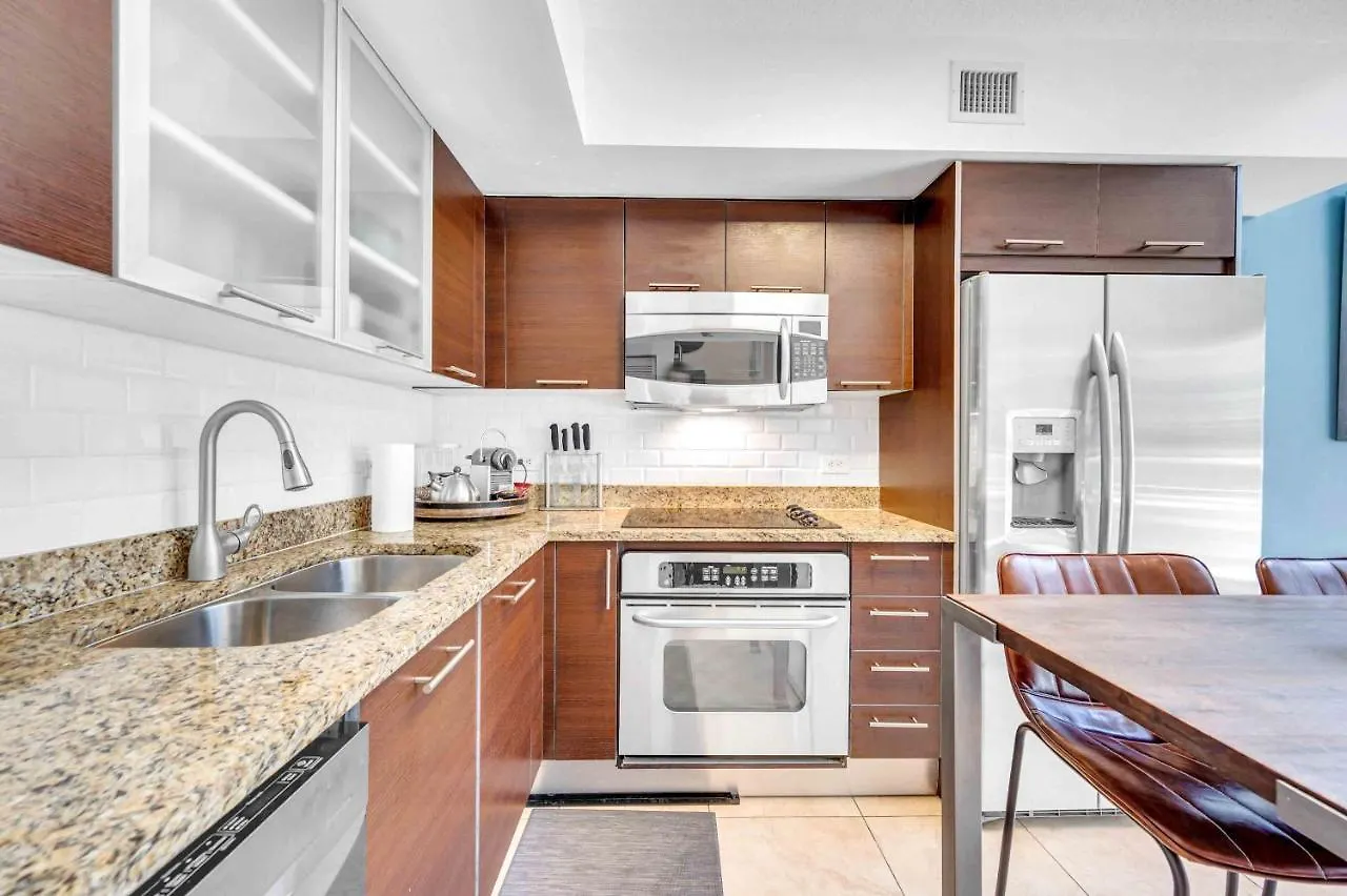*spacious 2br Loft Brickell W/stunning Views* * 迈阿密