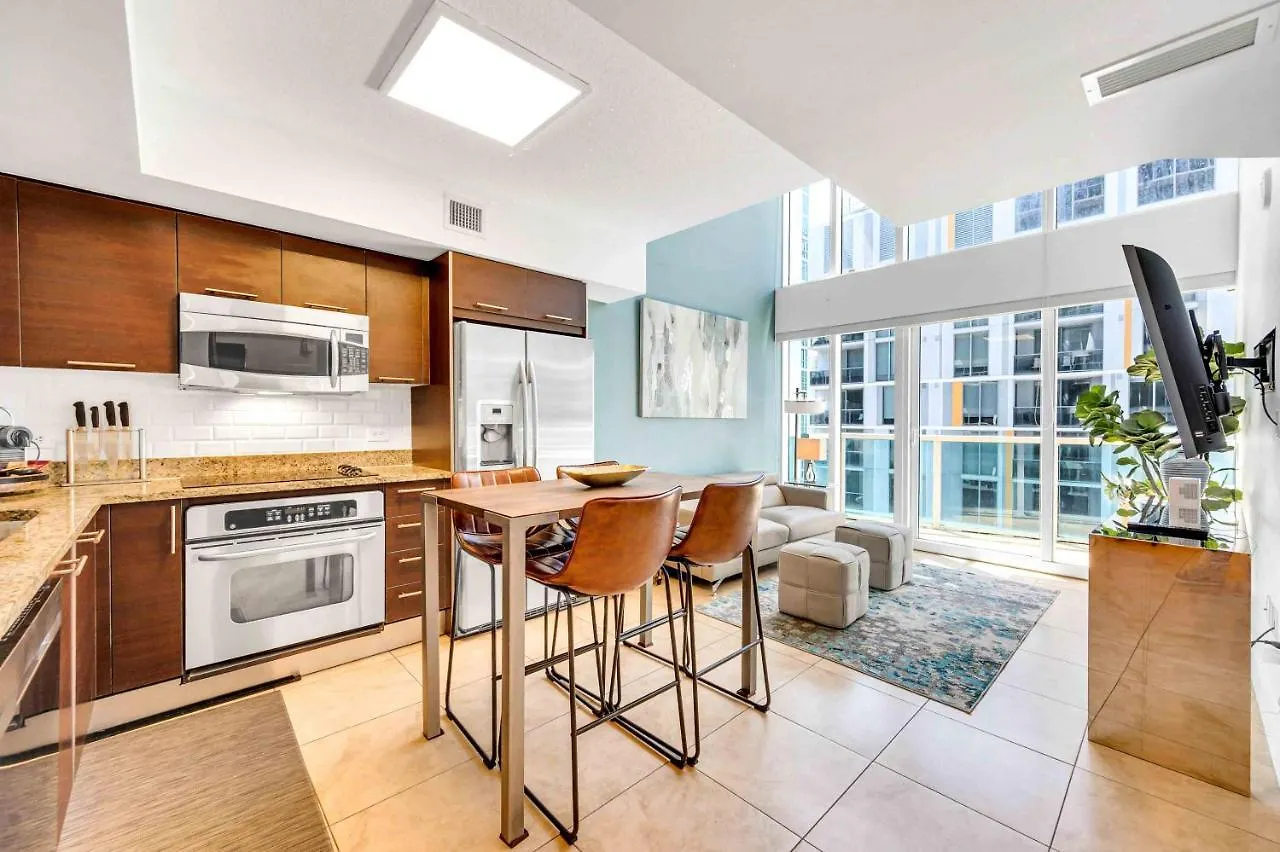 公寓 *spacious 2br Loft Brickell W/stunning Views* 迈阿密