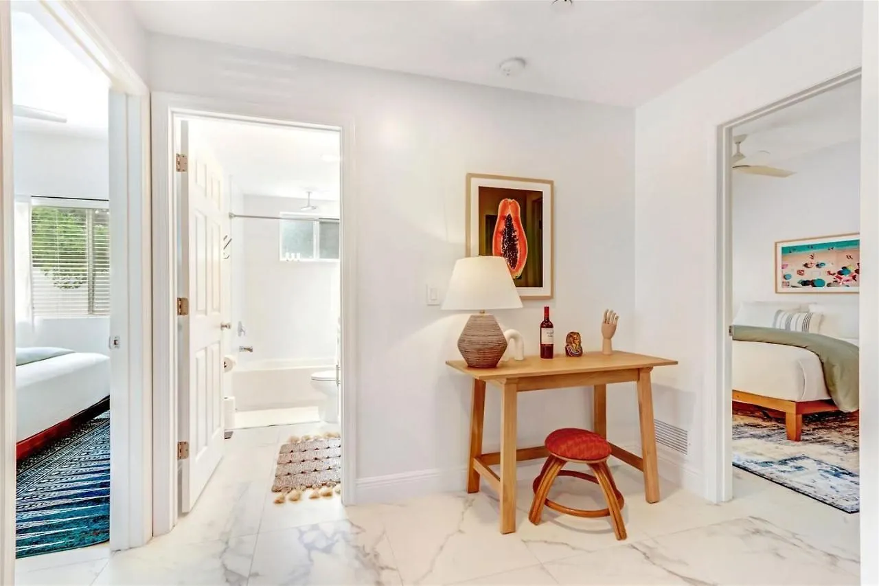 Wynwood Jumbo - Sleeps 16 & Free Parking Appartement