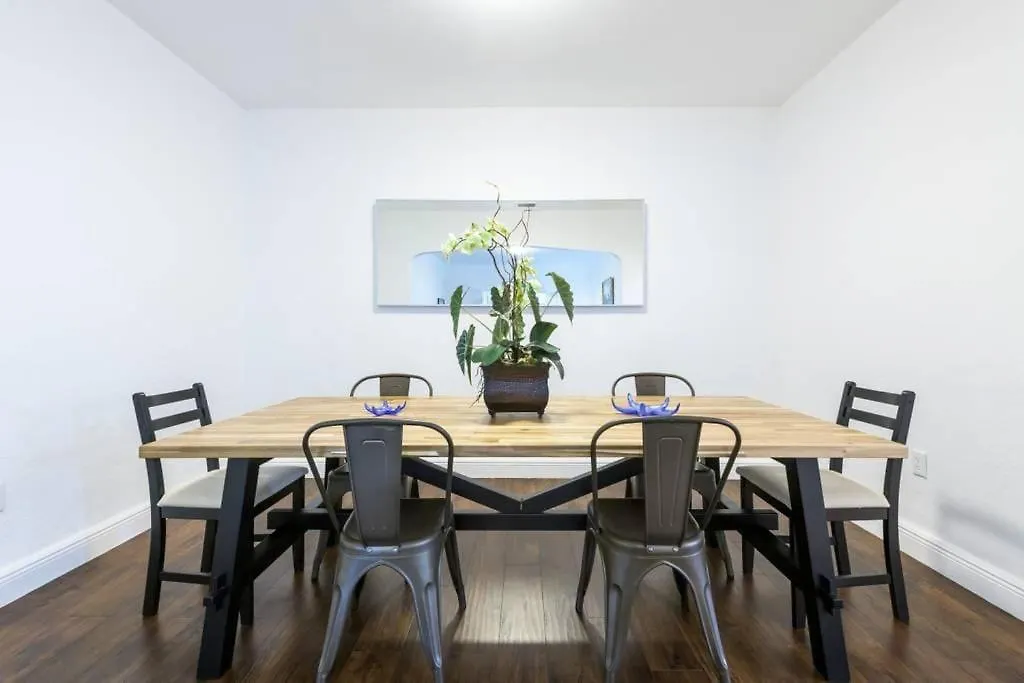Casa Havana Renovated 3 2-near Brickell&downtown * Miami