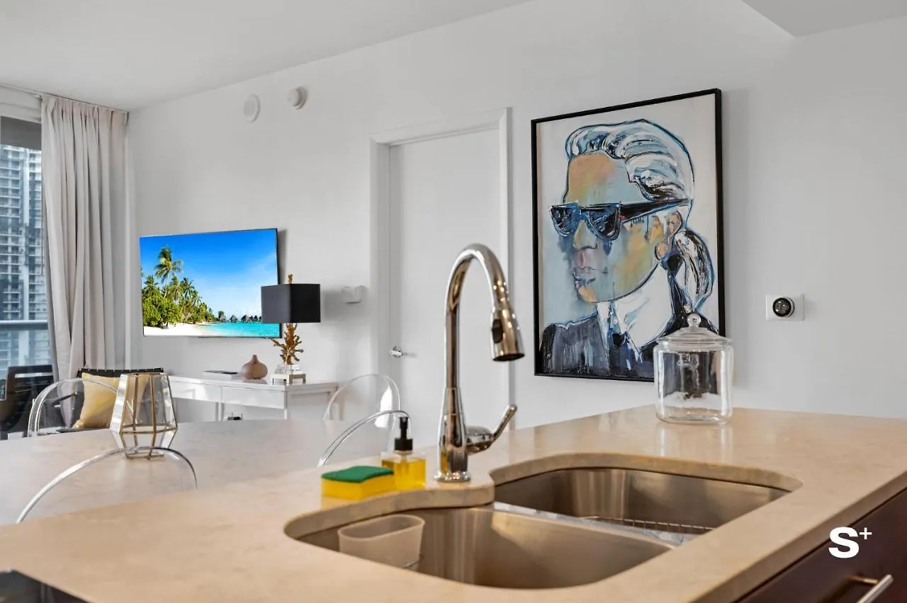 Icon Brickell Waterview One-bedroom *
