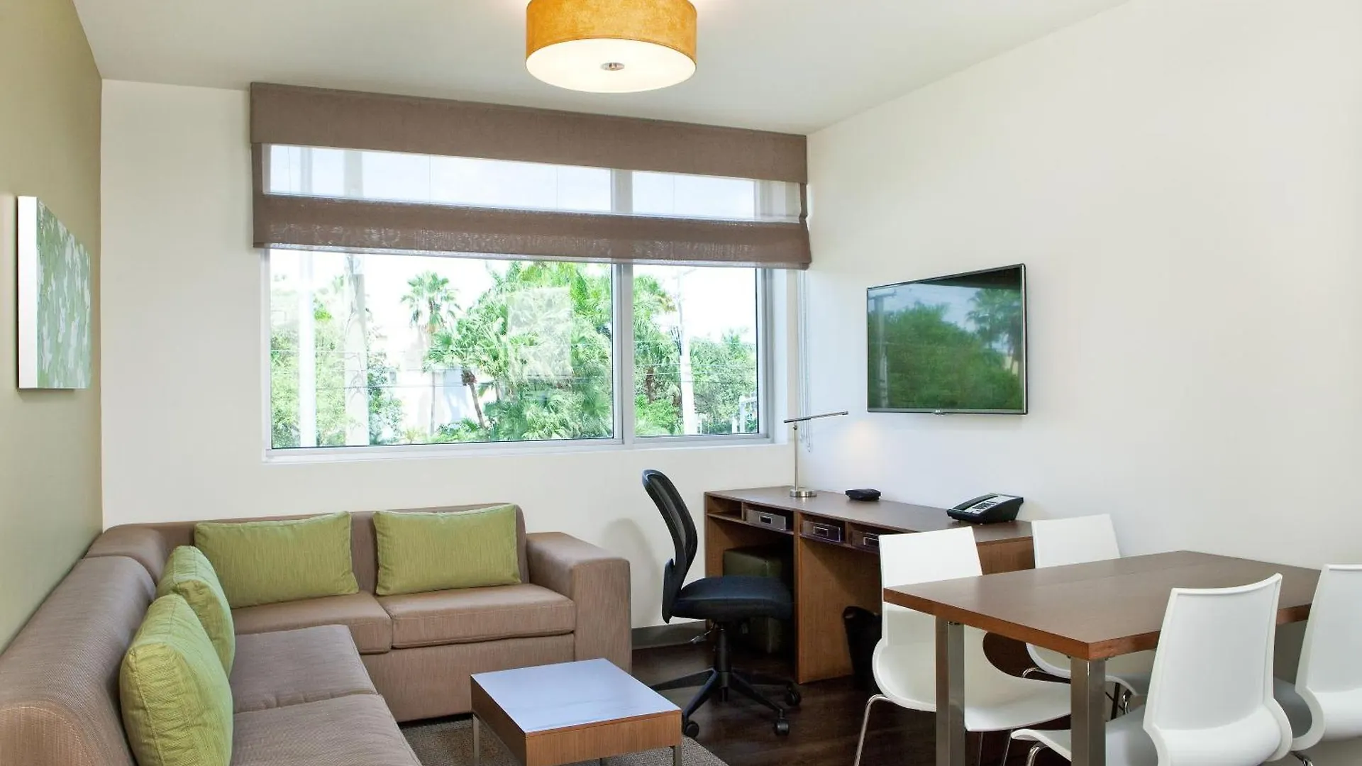 Element Miami Doral Hotel 3*