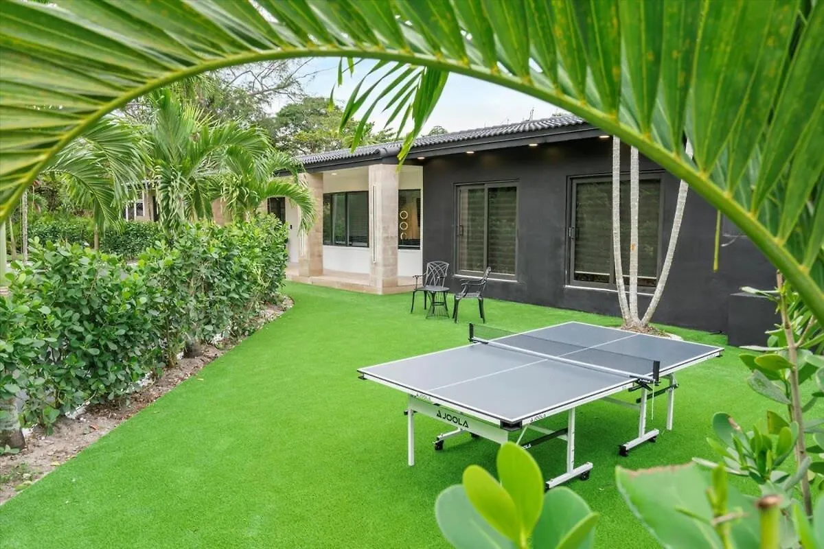 Villakobo Heated Pool Golf Tennis Crocodile Μαϊάμι
