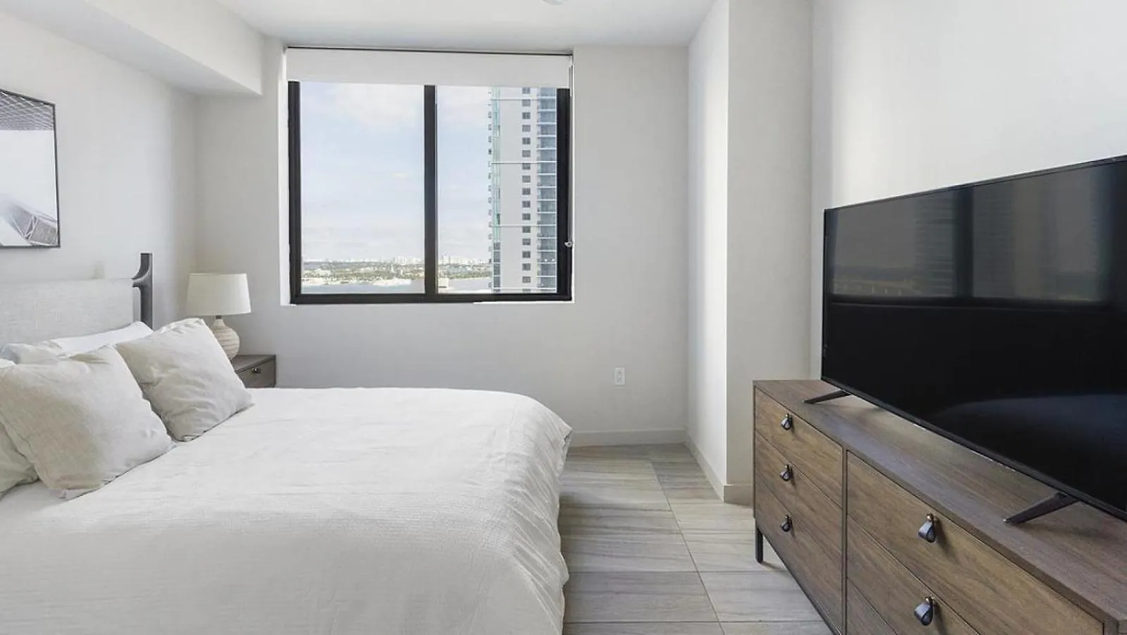 Landing - Modern With Amazing Amenities Apartment *