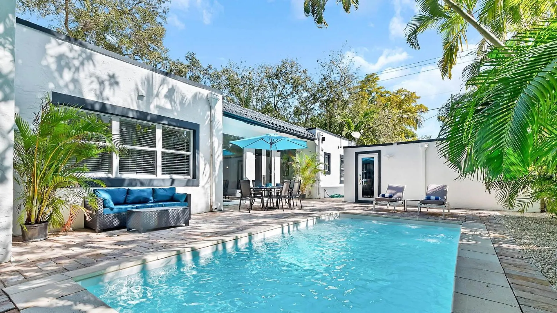 Tropicale Stunning 4 Bedroom 4 Bath With Pool And Bbq 別荘