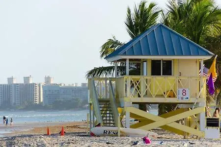 Cozy Xxl Free Parking شقة *