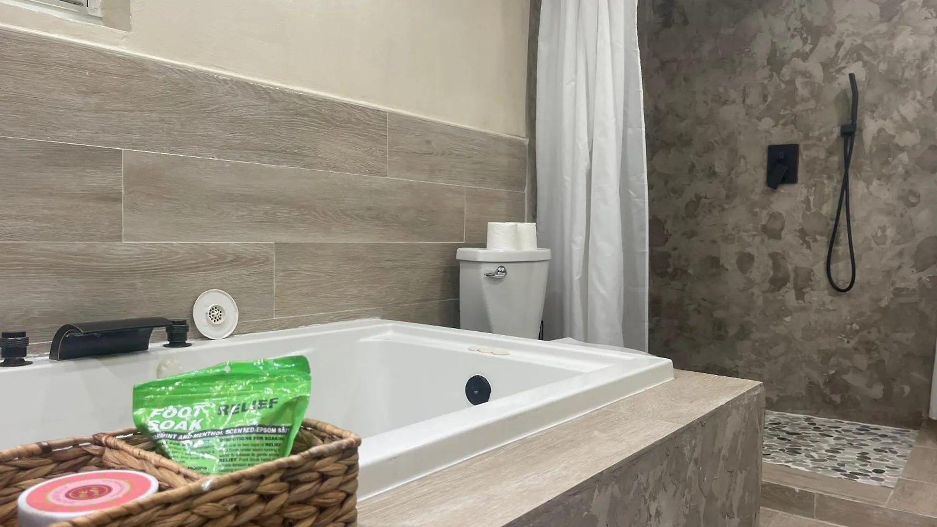 Akeyi Miami305 Private Bedrooms 迈阿密