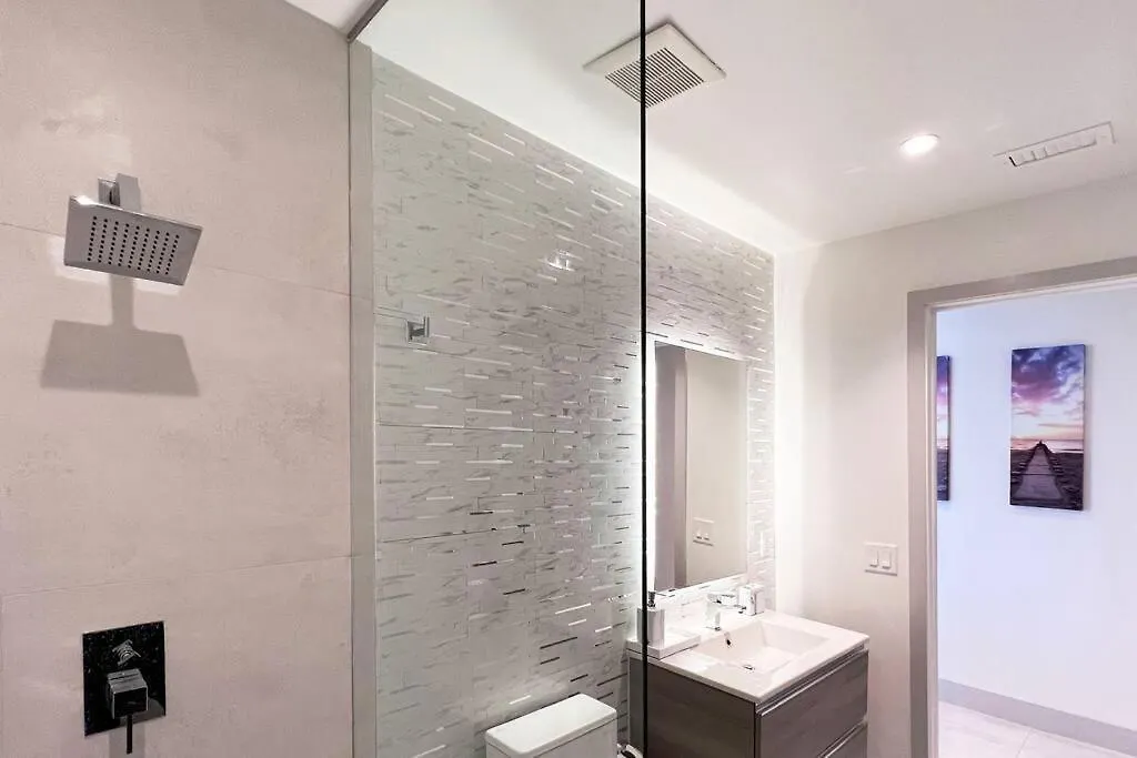 New 1/1 In Smart Brickell With Parking Appartement *
