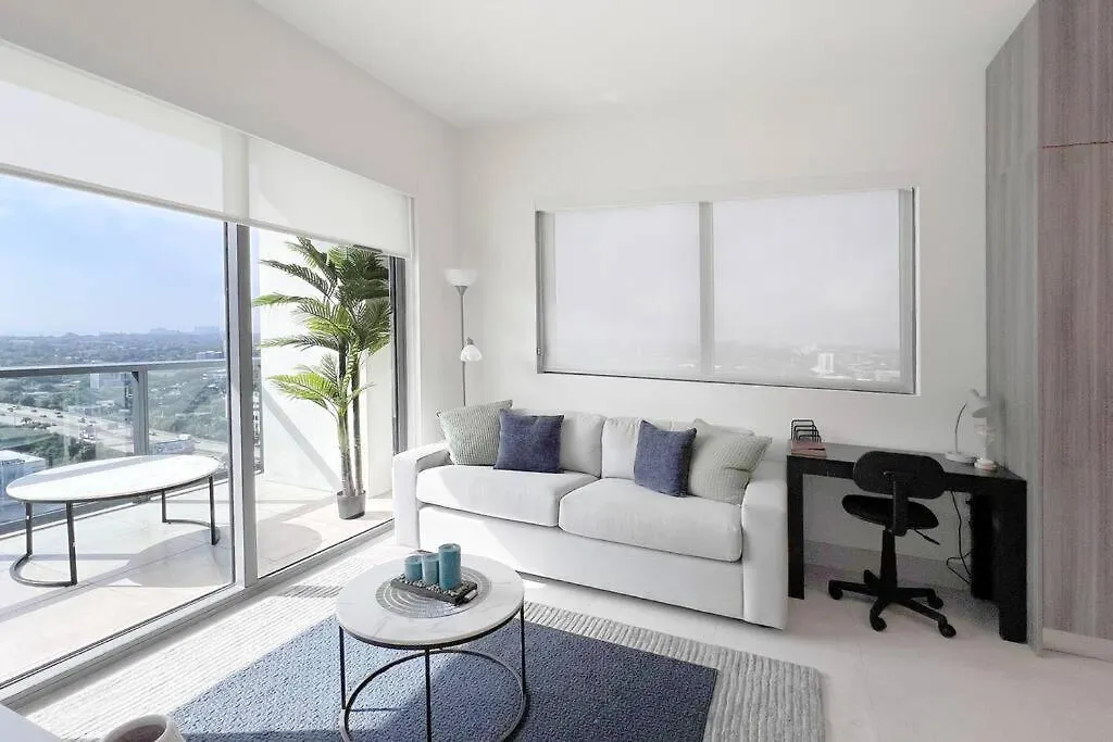 New 1/1 In Smart Brickell With Parking Appartement Miami