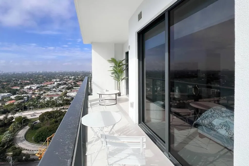 New 1/1 In Smart Brickell With Parking Appartement *