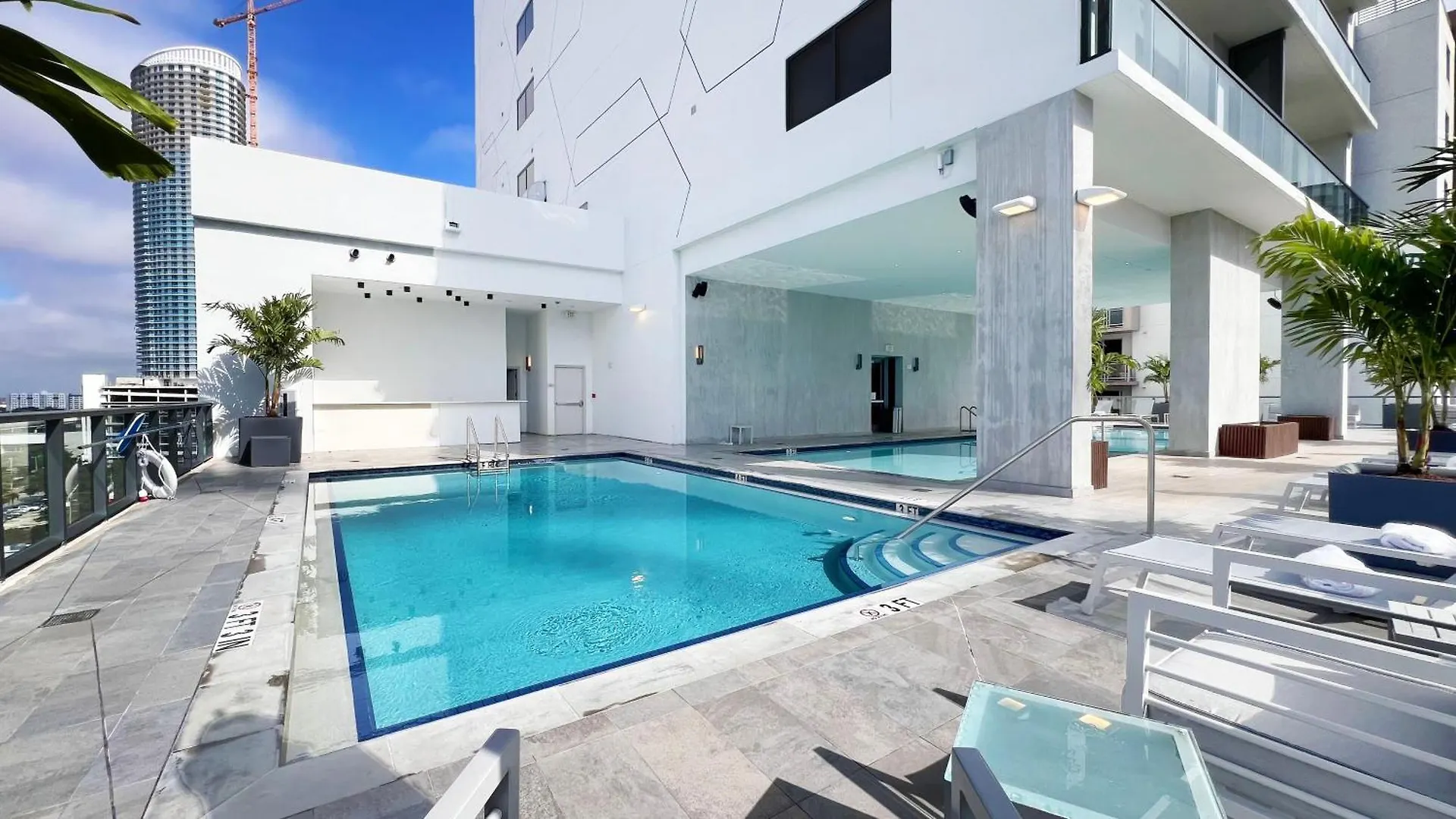New 1/1 In Smart Brickell With Parking Appartement *