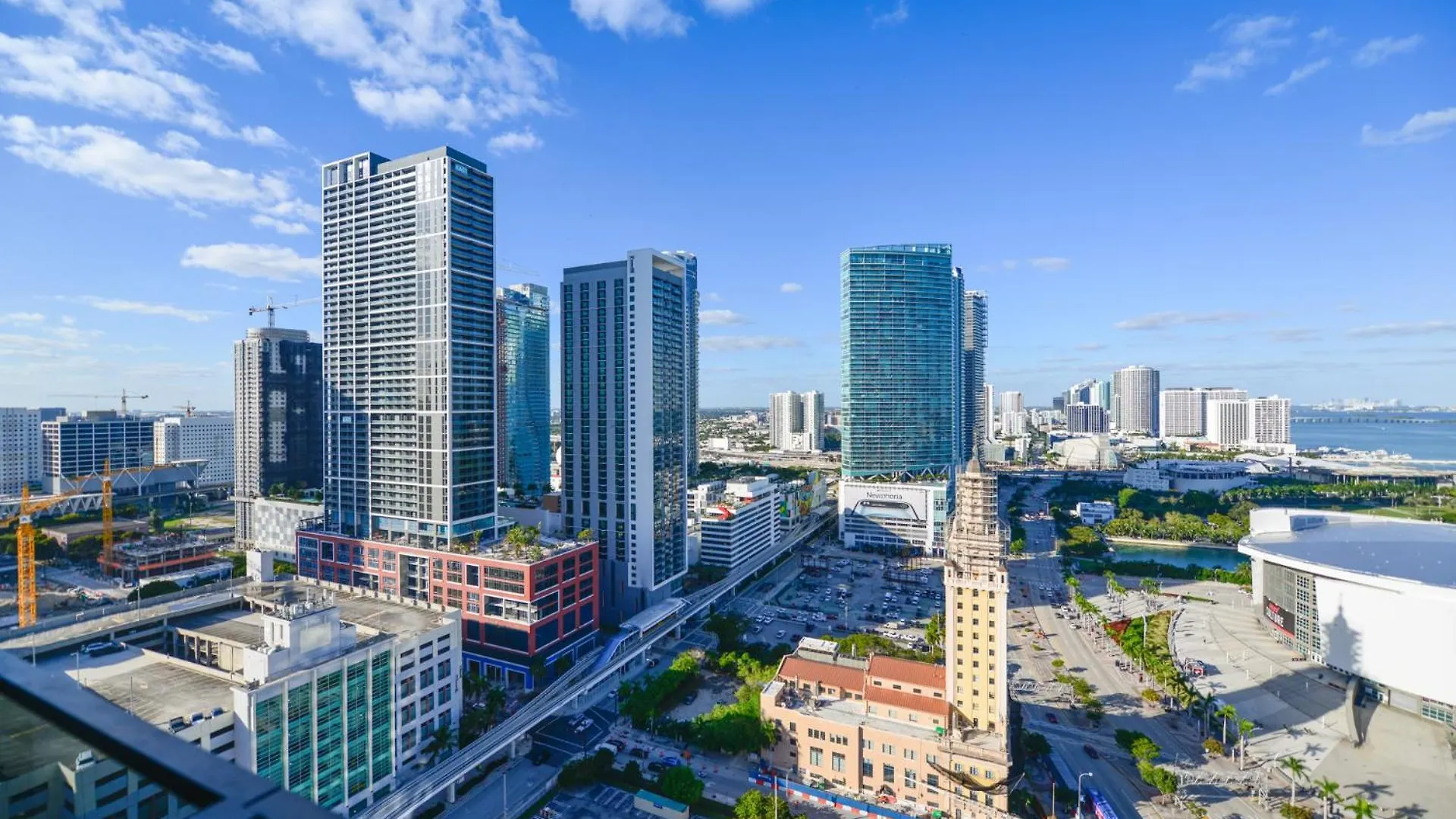 公寓 Luxury Apt With Amazing City Views All Of