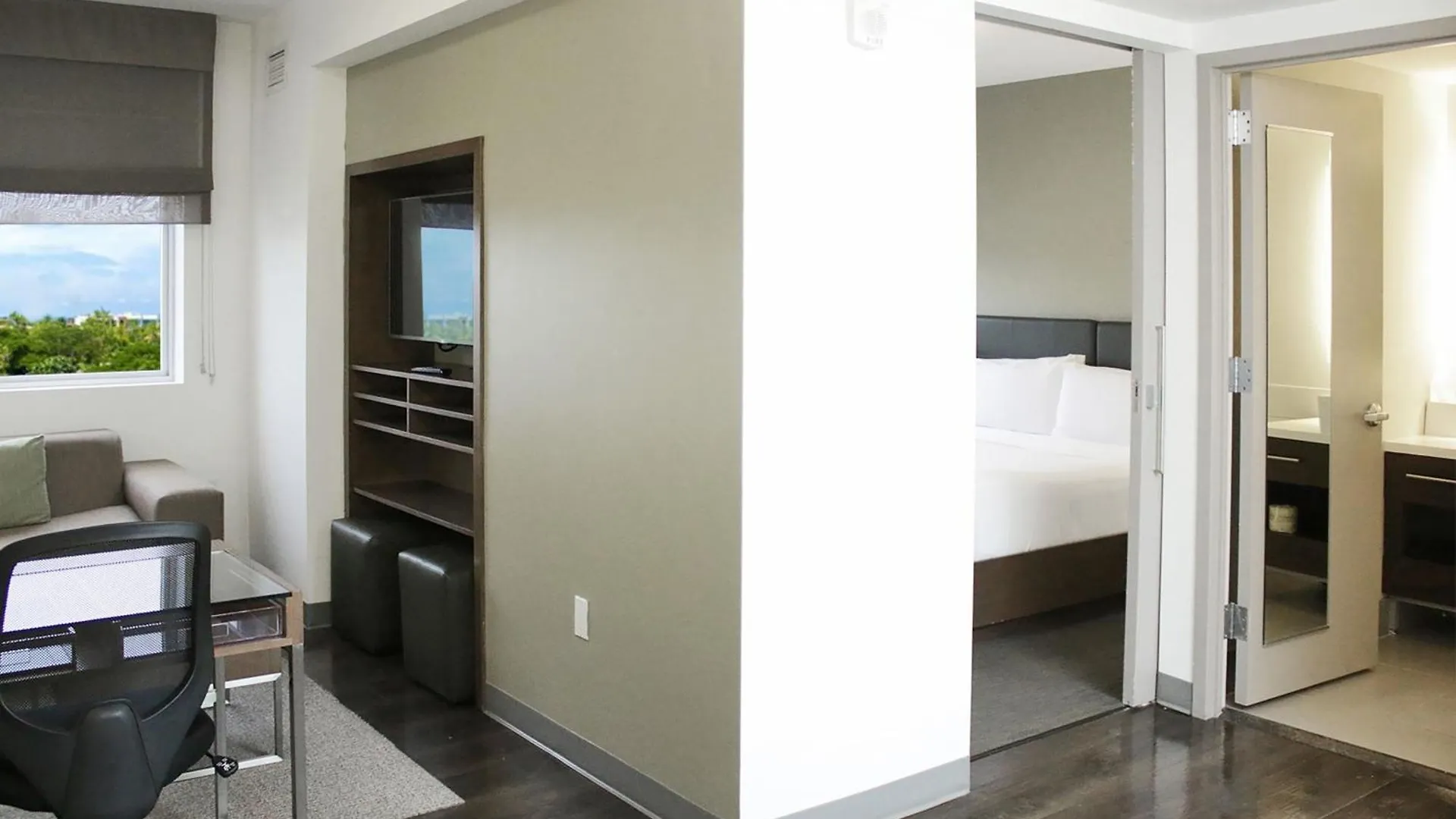 Element Miami Doral 3* Sweetwater