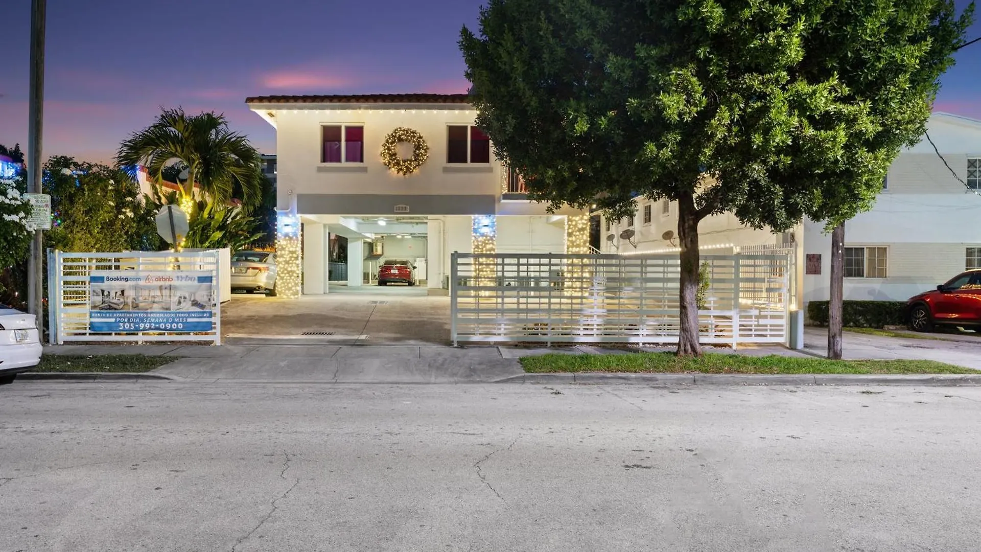 Beautiful In The Heart Of Apt 8 Apartment *