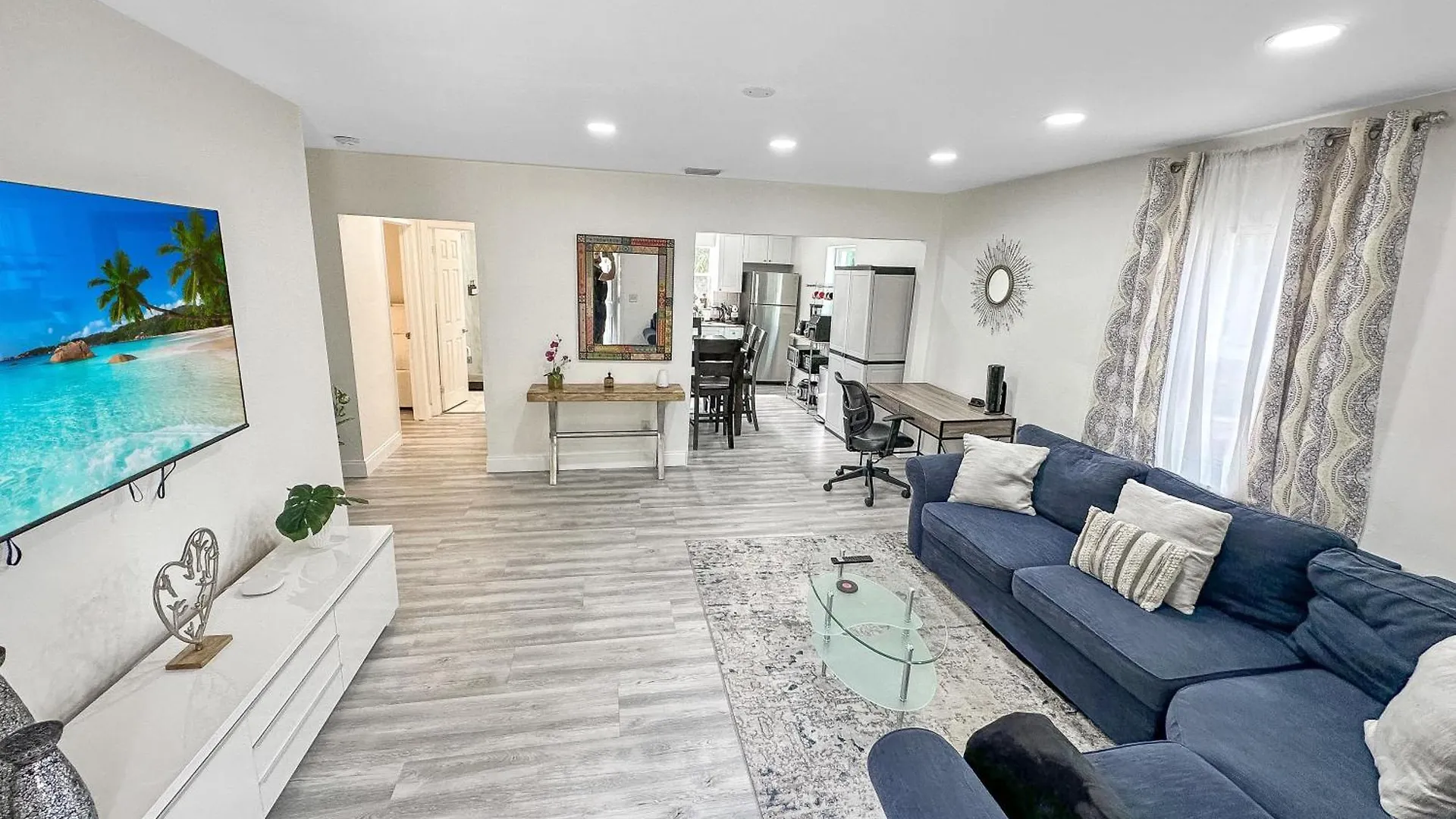 Vacay Spot Wynwood Comfort 2 Kitchen 2 Bbqs Patio Vibes, Prime Loc! 6 Blocks Away From Bars, Nite Clubs, Res, Shops *