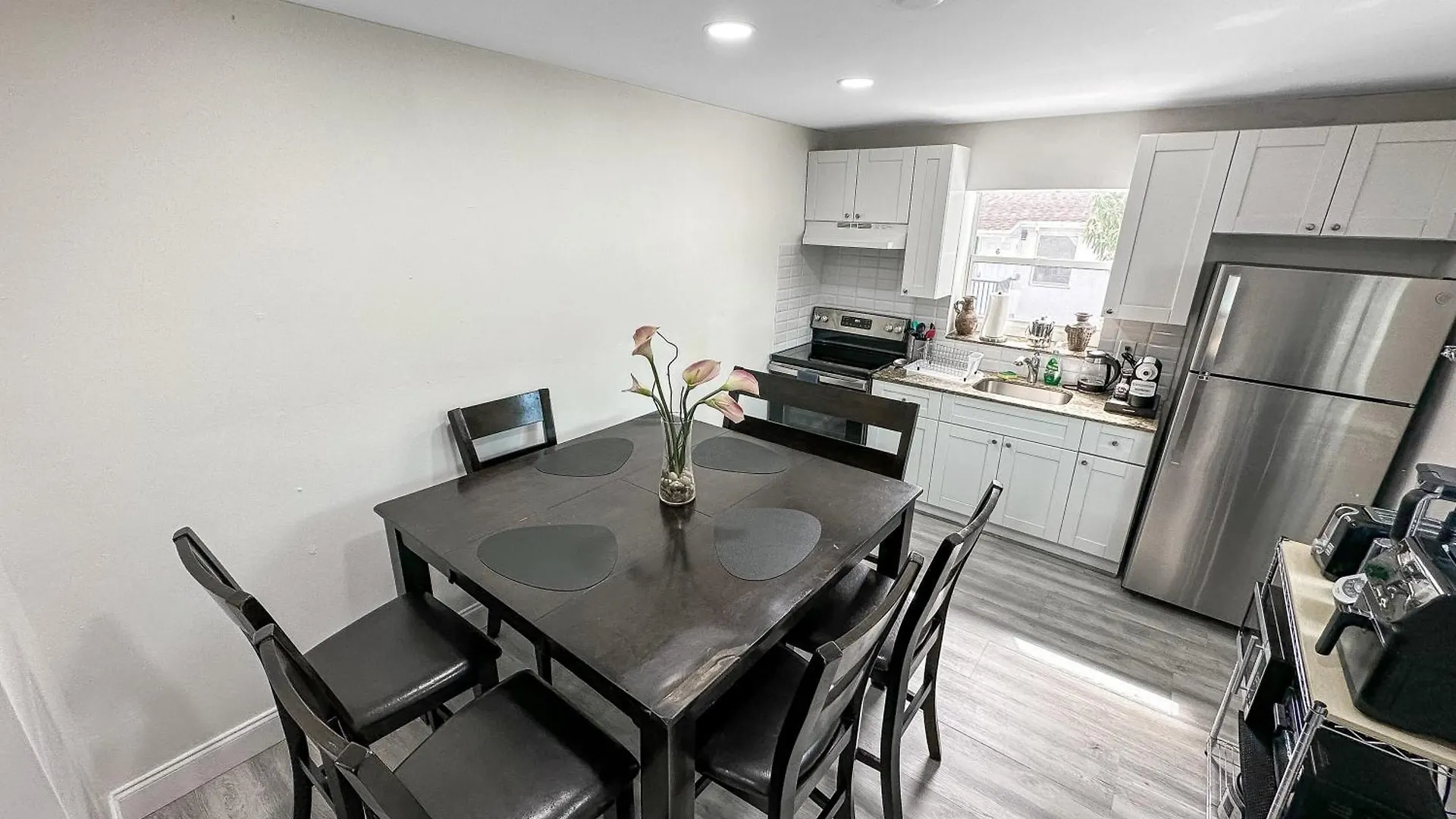 Vakantiehuis Vacay Spot Wynwood Comfort 2 Kitchen 2 Bbqs Patio Vibes, Prime Loc! 6 Blocks Away From Bars, Nite Clubs, Res, Shops Miami