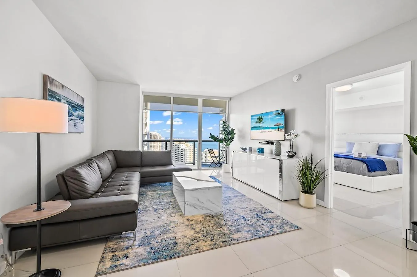 *iconic W Icon Condo/ Pool&waterviews*freespa* Appartement