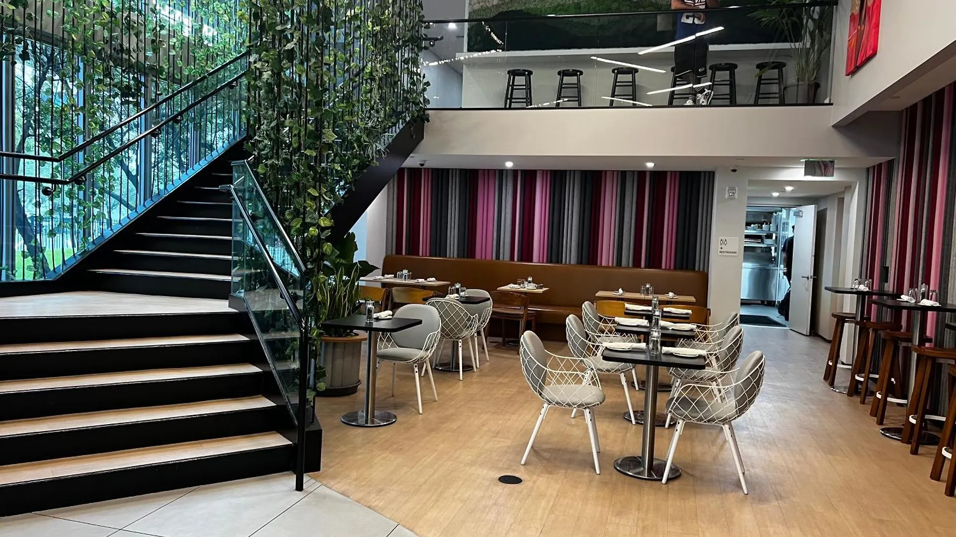Hotel Yotel 4*