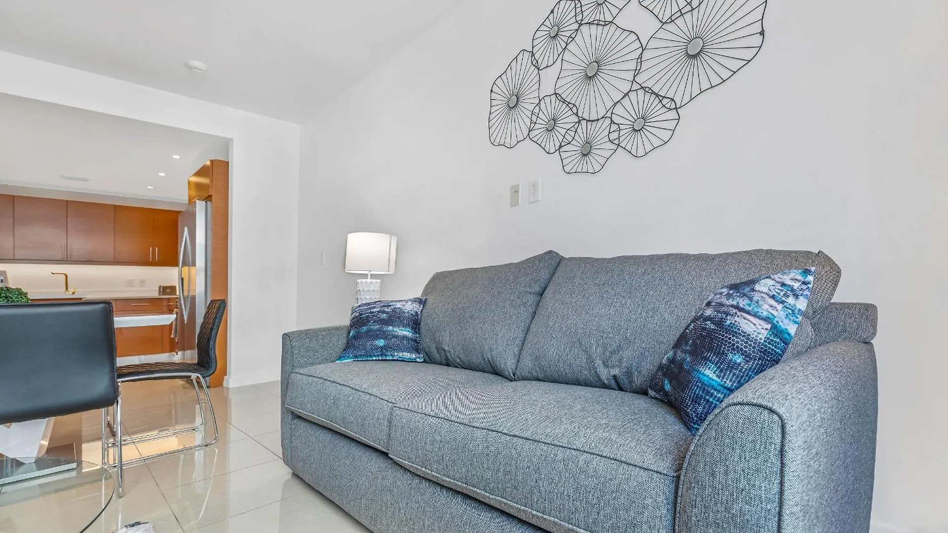 Апартаменты Modern 2-bd In The Heart Of Midtown Майами