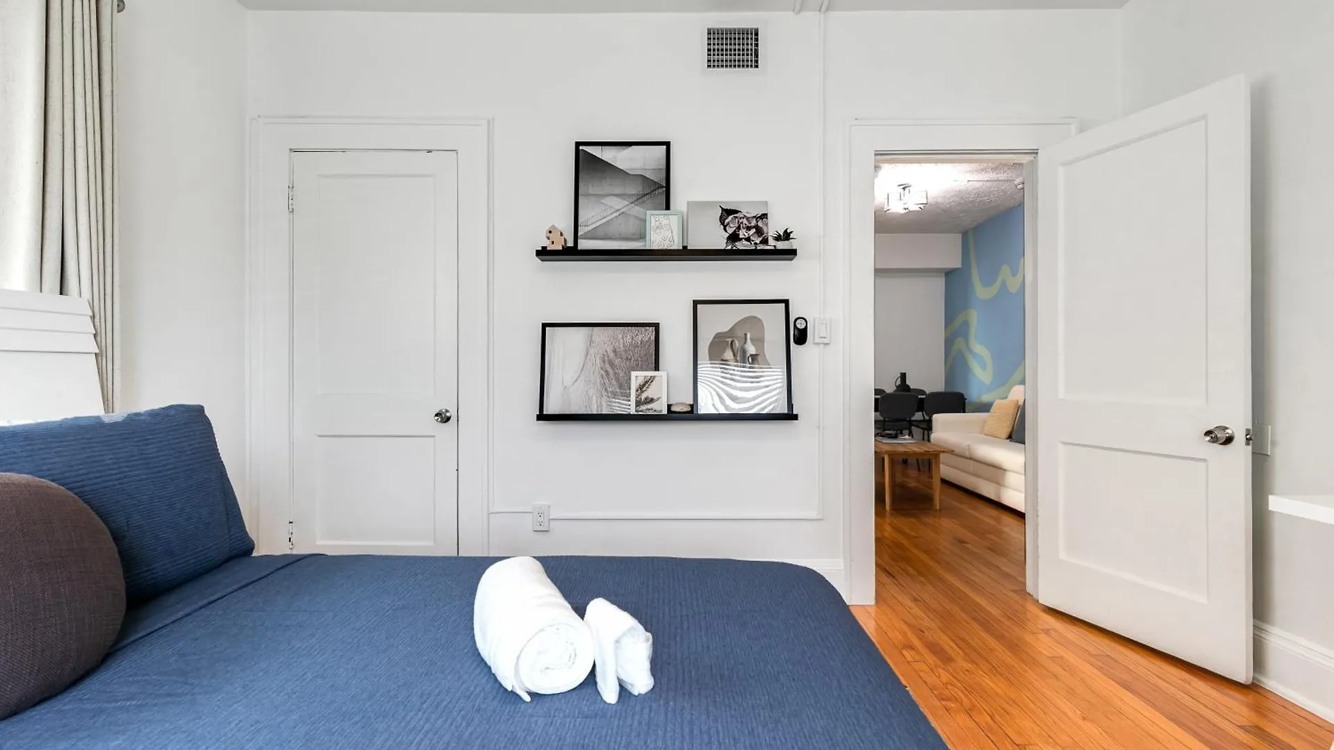 Comfy Little Havana - Centrally Located Hv2