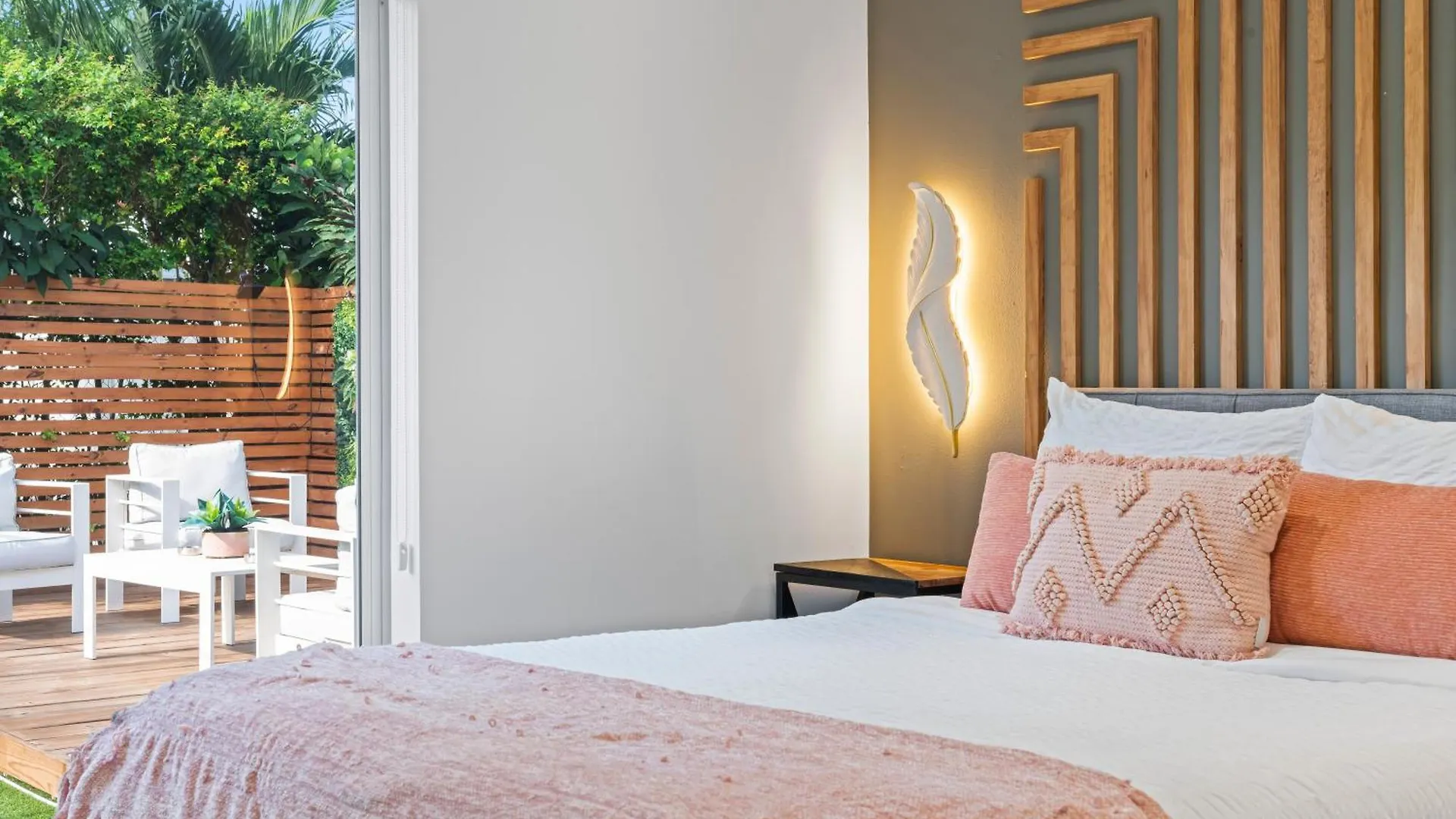 Deluxe House W 5br Mini Golf & Heated Pool L62 * Miami