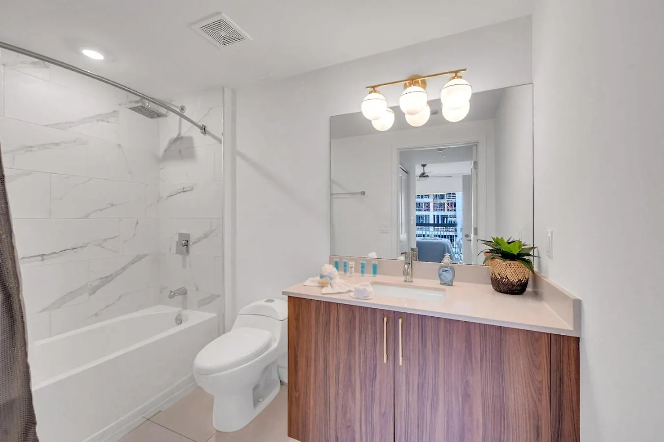 Lägenhet Centrally Located 2 Bed In The Heart Of Downtown With Free Parkin Miami