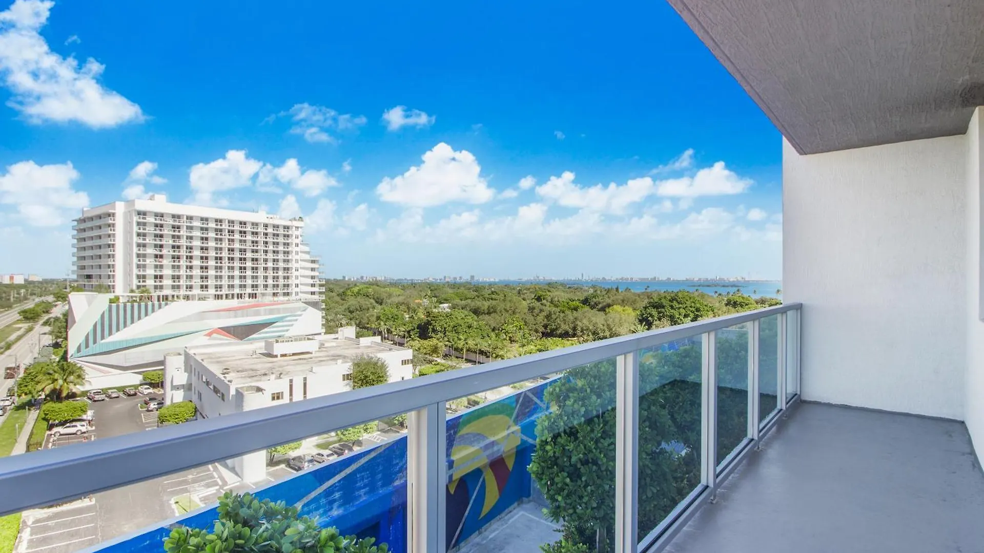 Quadro Residences By Ionica Apartment Miami