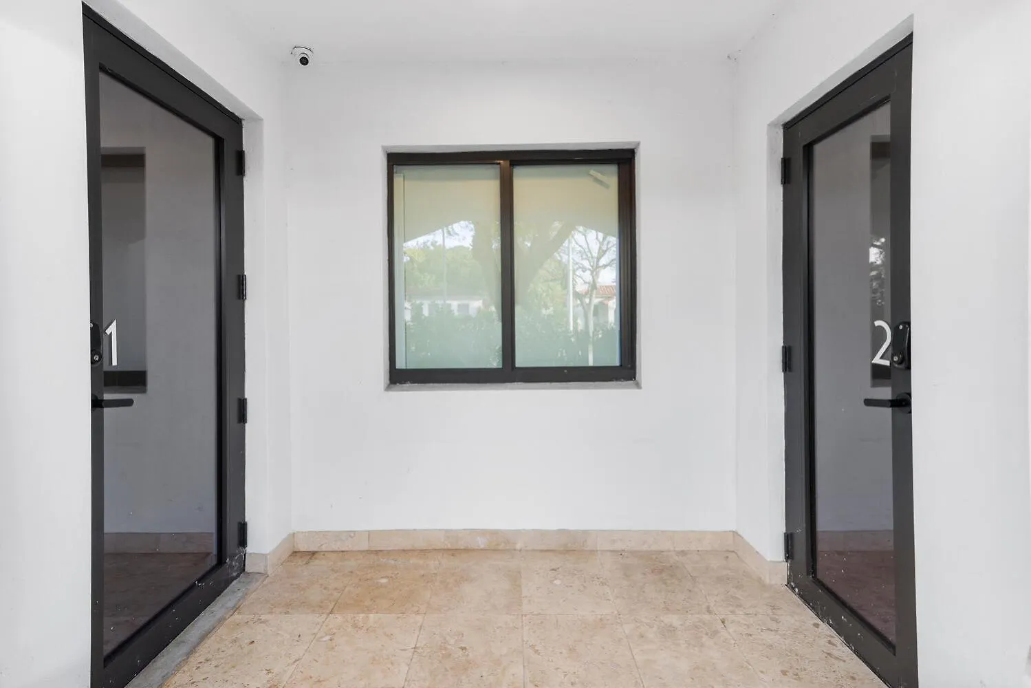 Vakantiehuis Oasis Garden In Miami! Studio Unit 2! Miami