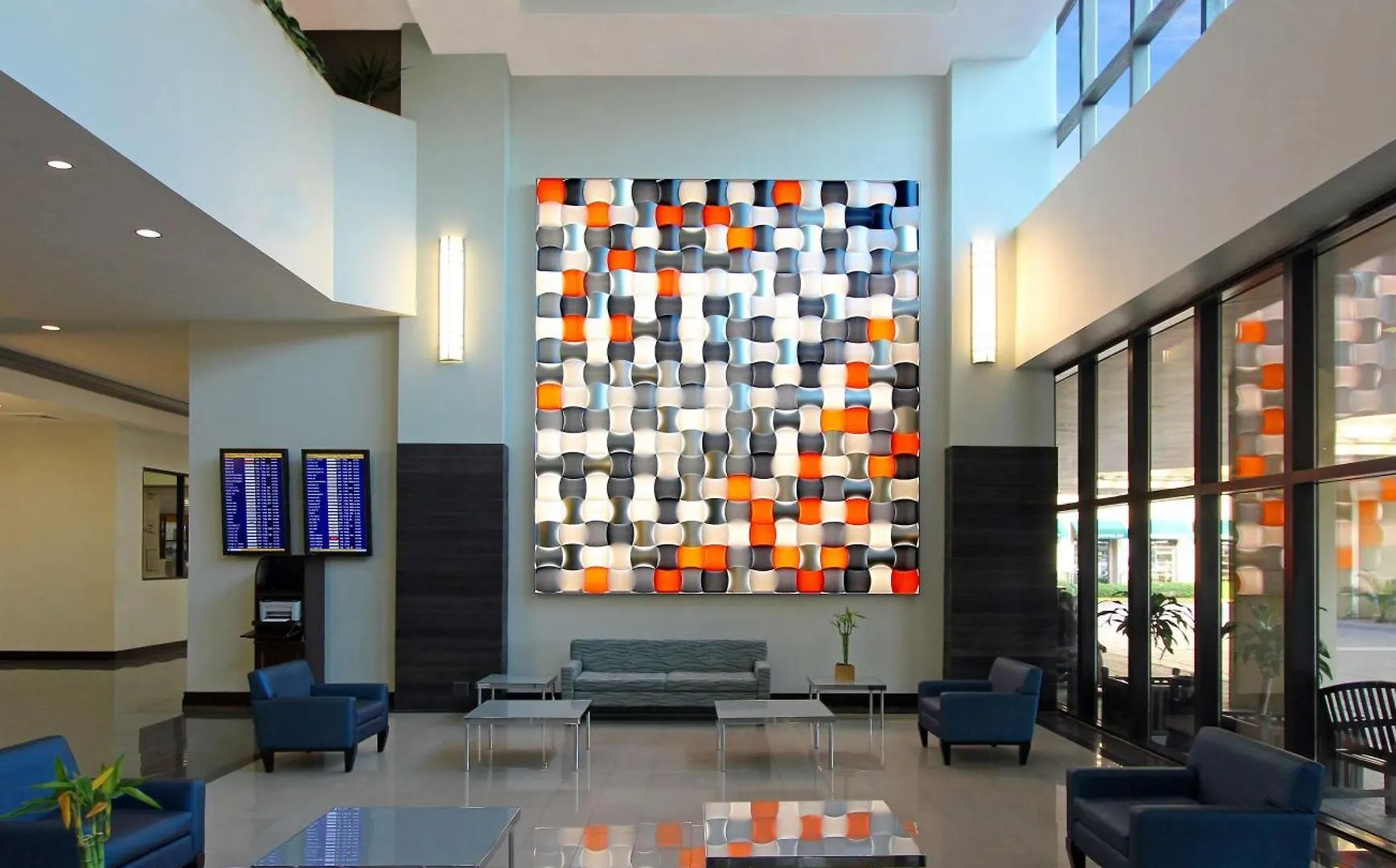Doubletree By Hilton Airport & Convention Center Miami