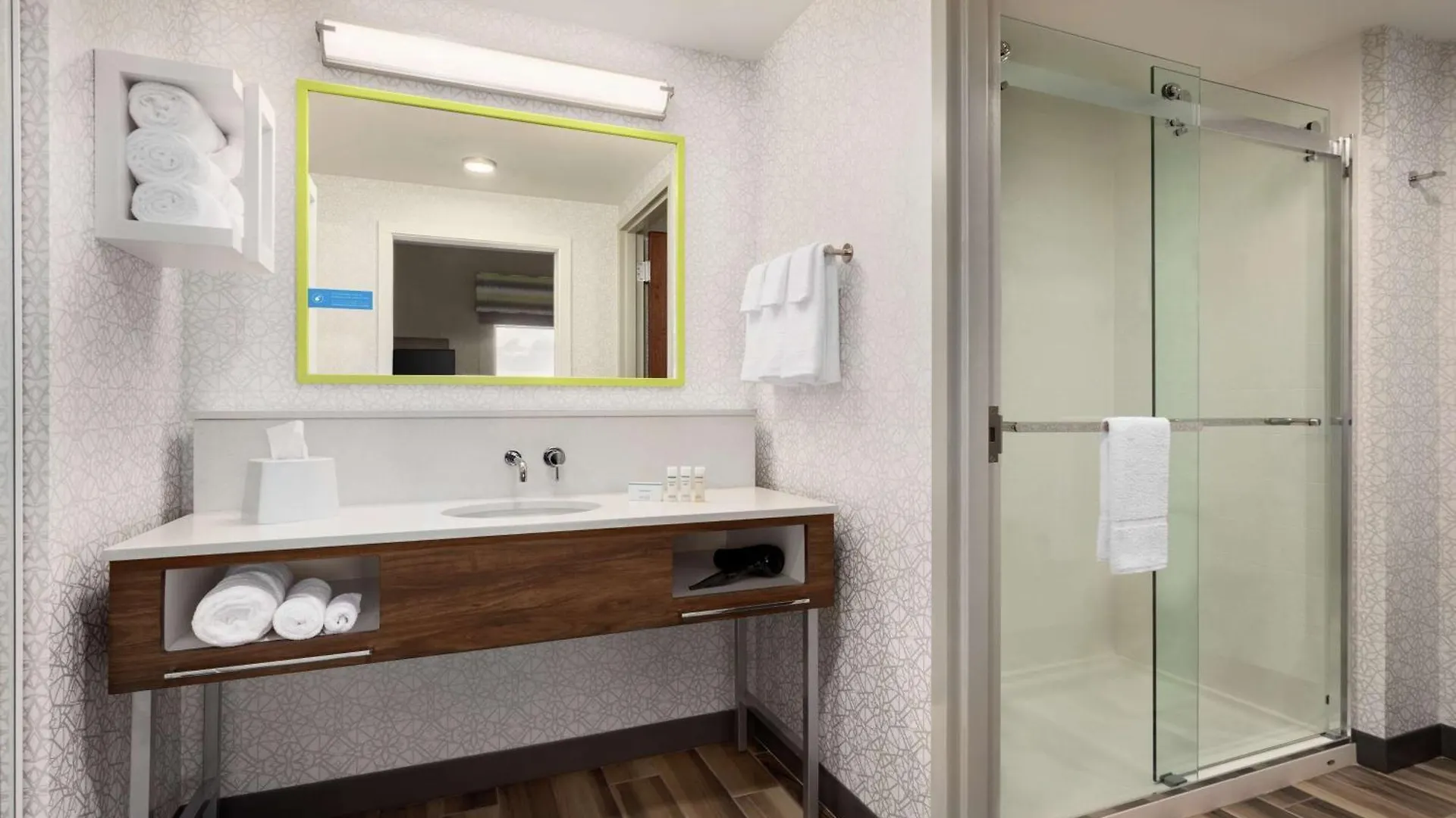Hampton & Miami, Kendall, Executive Airport 3* Country Walk