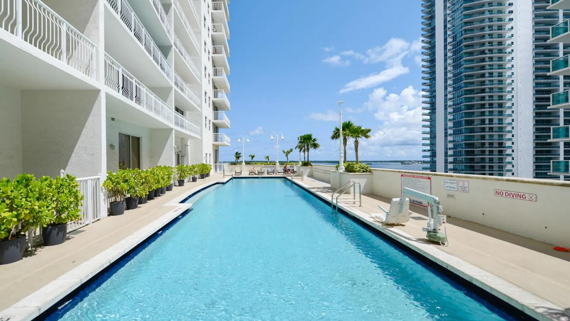 Amazing Studio Apt @brickell With Pool & Parking Lägenhet *