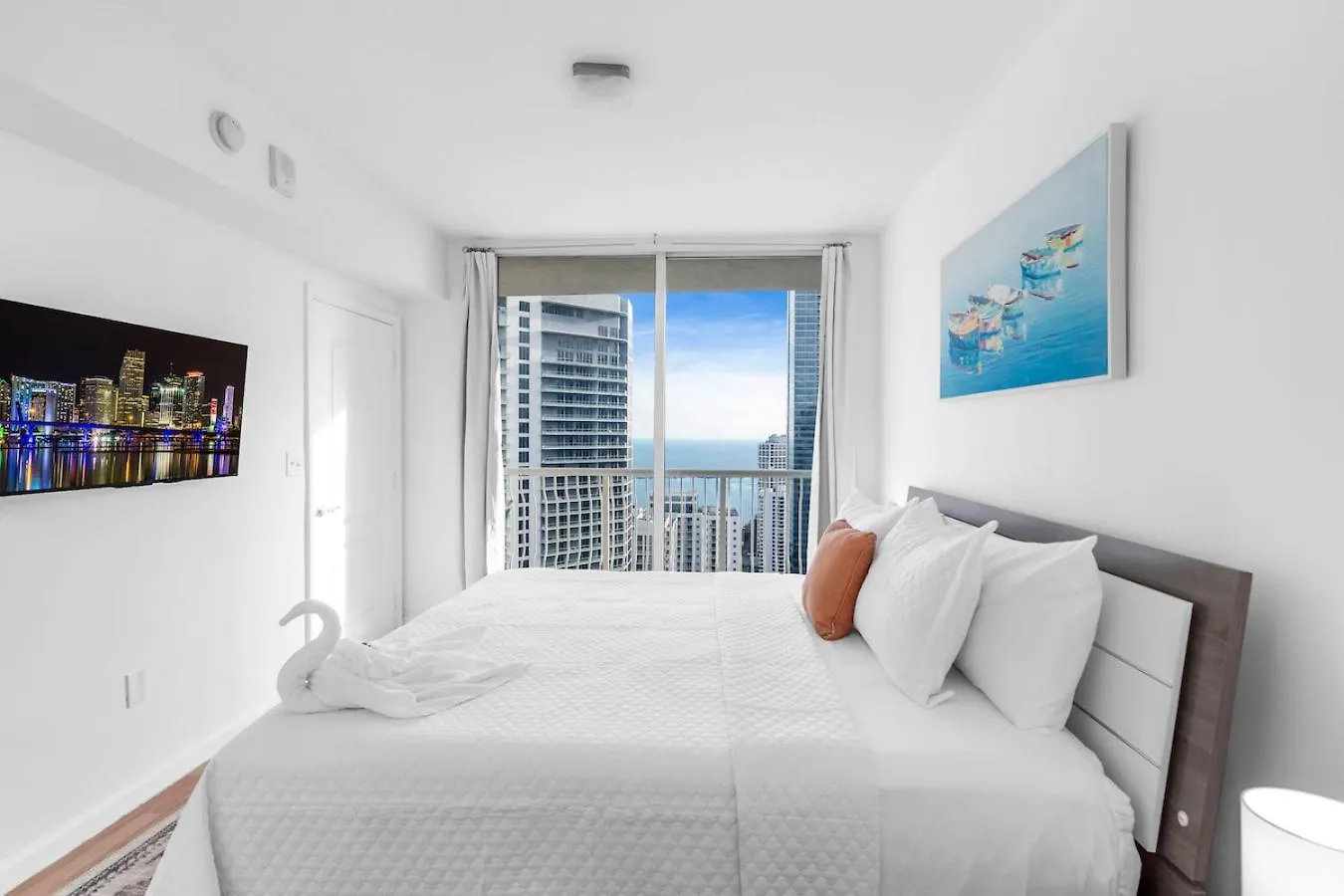 Lägenhet Spacious 2 Bed Unit In Brickell With Free Parking *