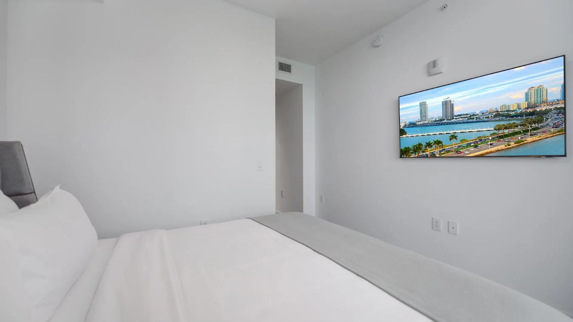 Luxury 3br Ocean Views At Bayside