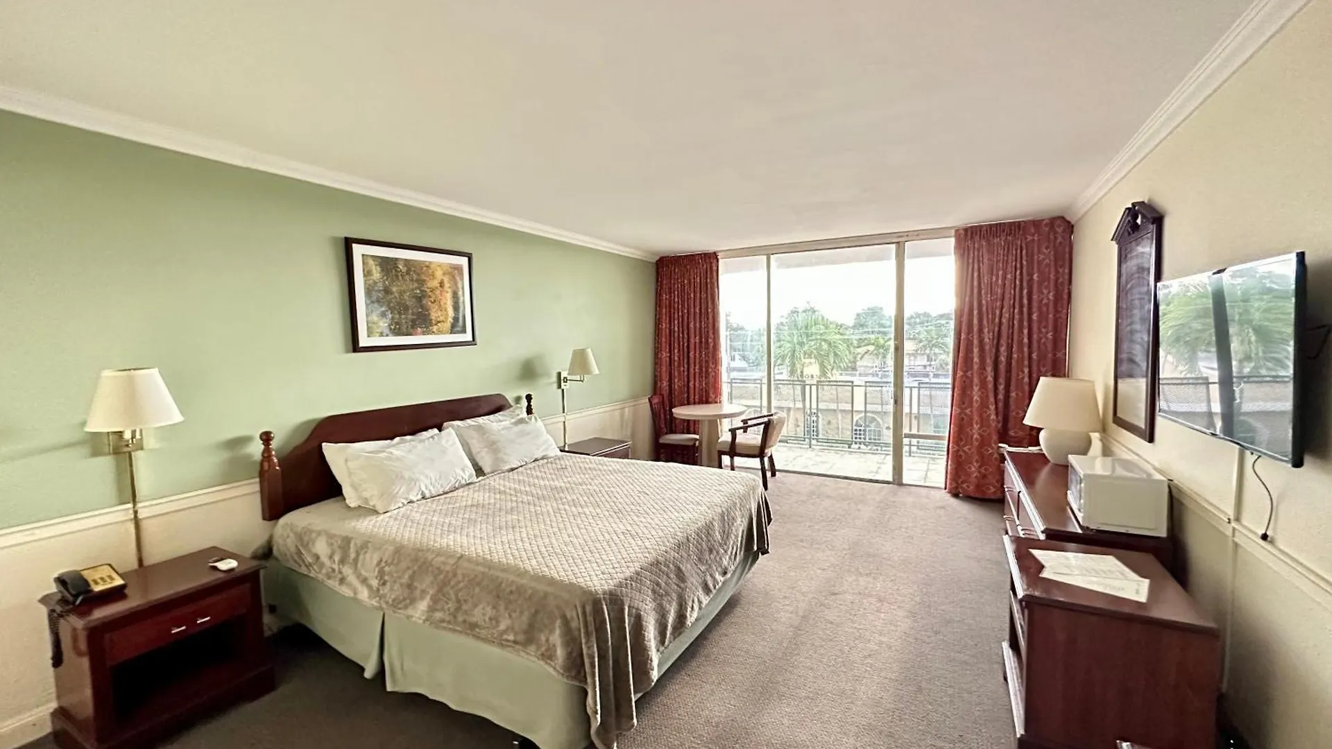 Hotel Chateaubleau Coral Gables