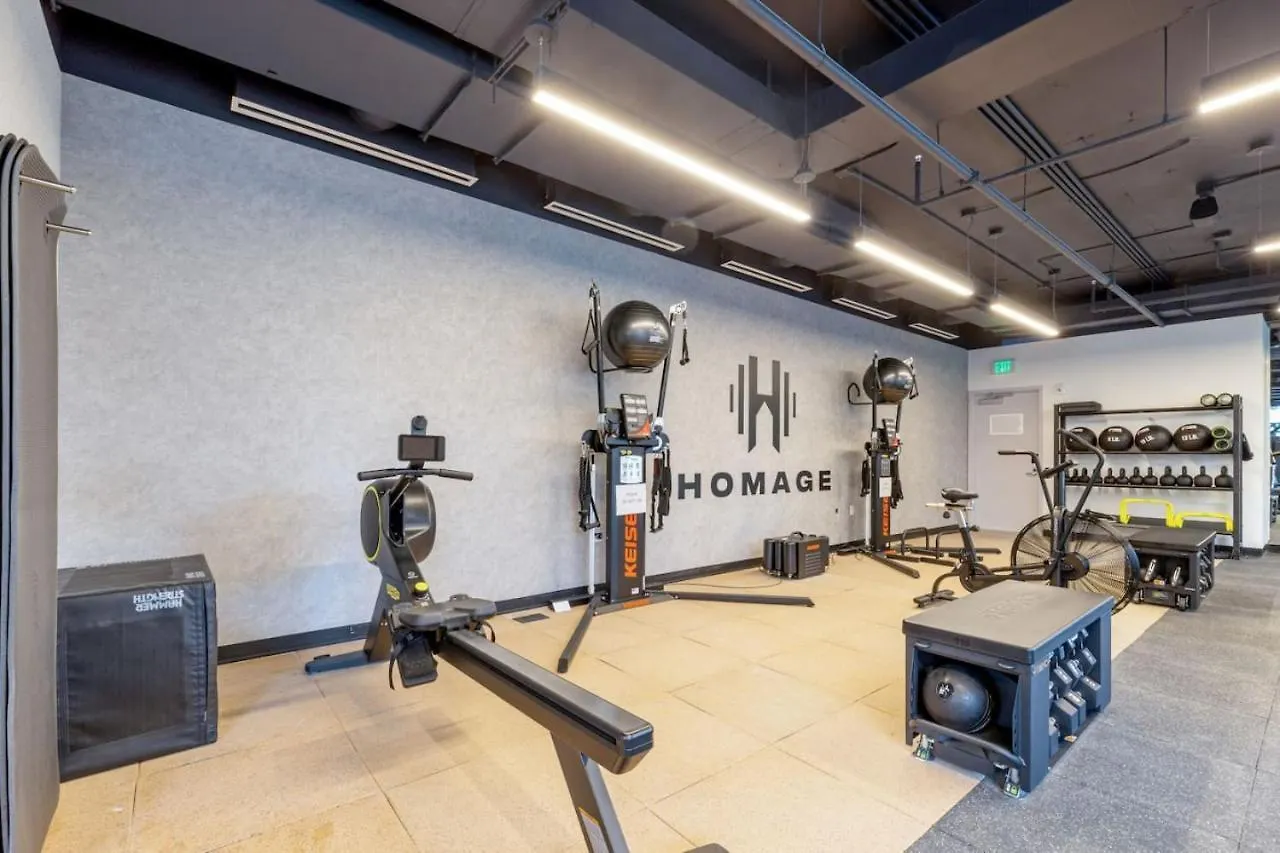 Апартаменты Downtown Luxury Pool And Gym