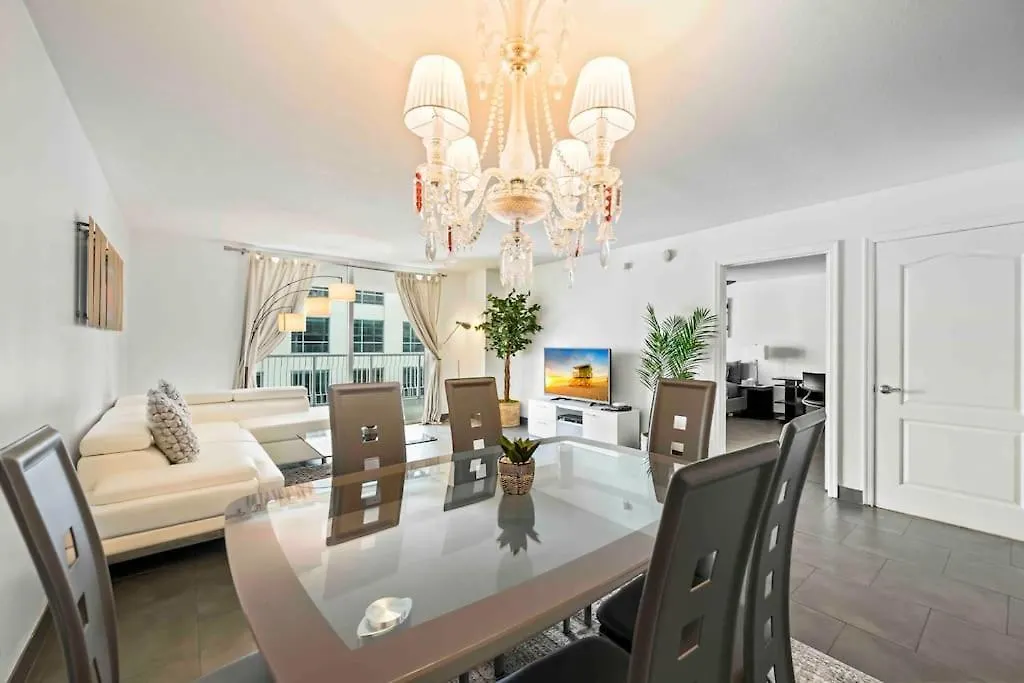 Apartment Luxury 1 Bdr • 30th Floor • Brickell • Water Views Miami
