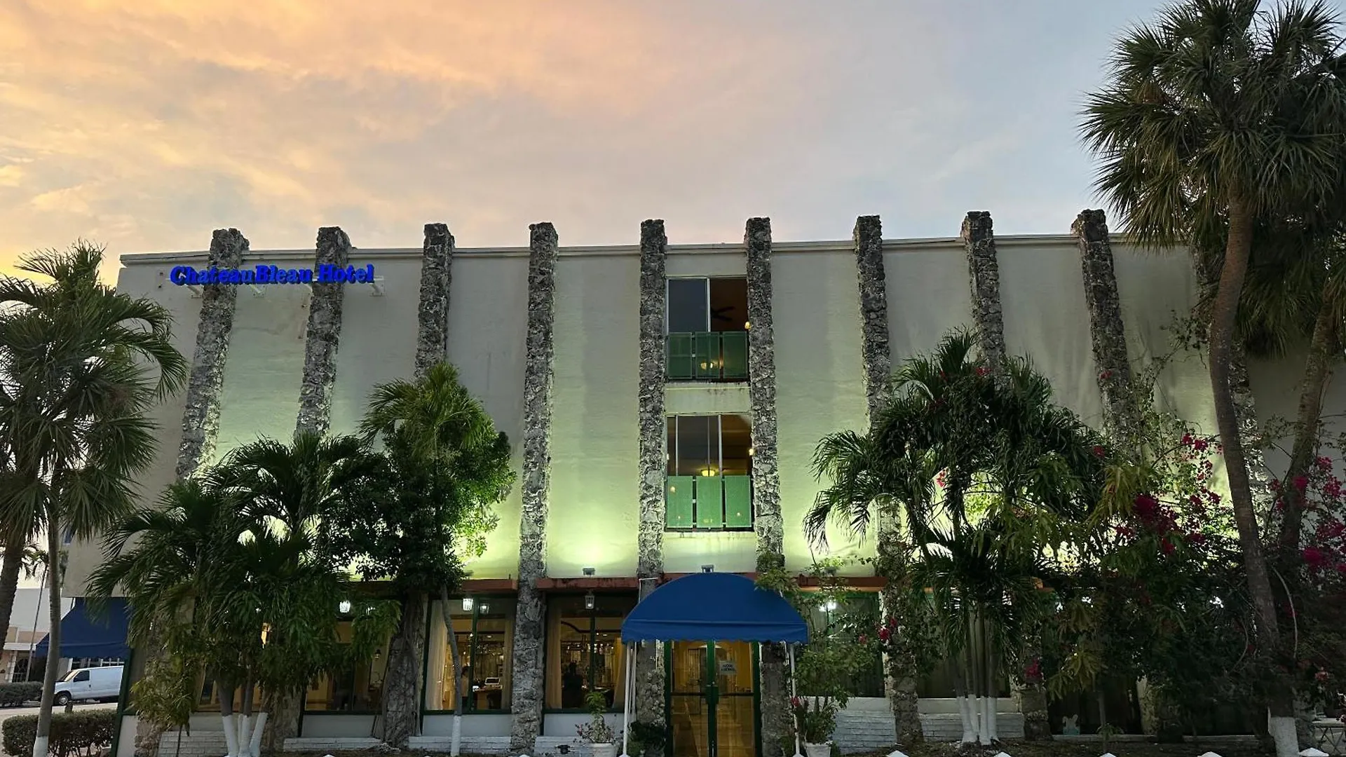 Hotel Chateaubleau