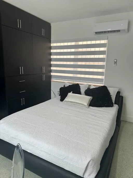 Villaclara Studio-little Havana * Miami