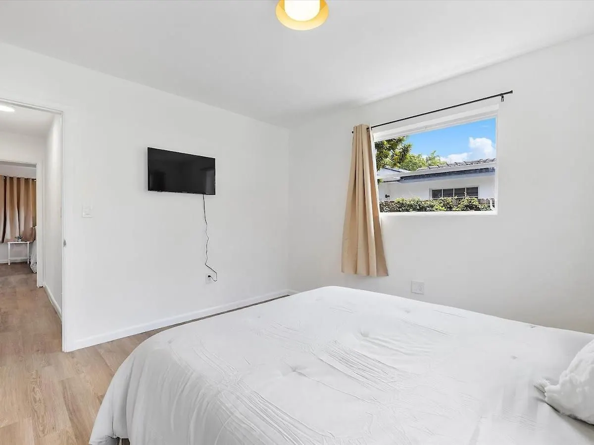 3br Newly Renovated In 15 Min To * Miami