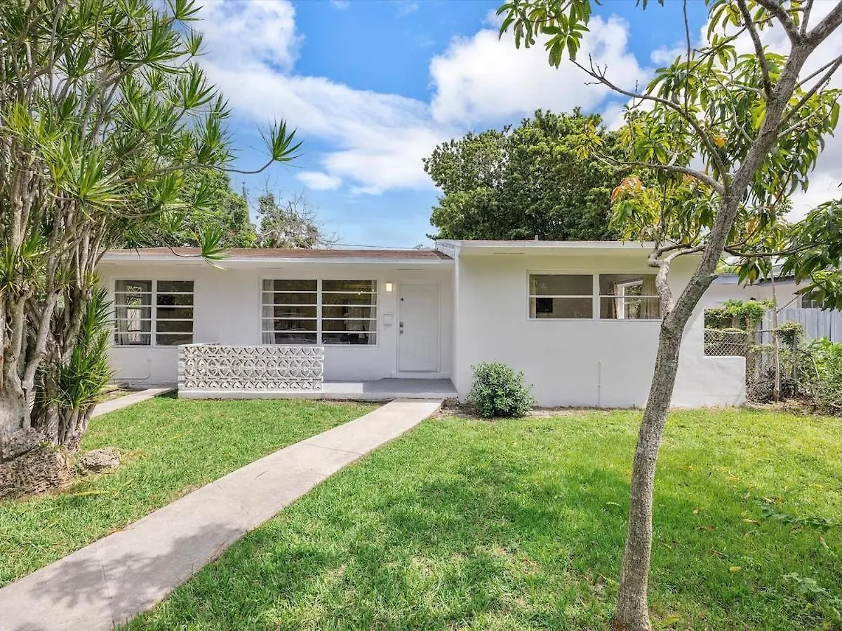 3br Newly Renovated In 15 Min To * Miami