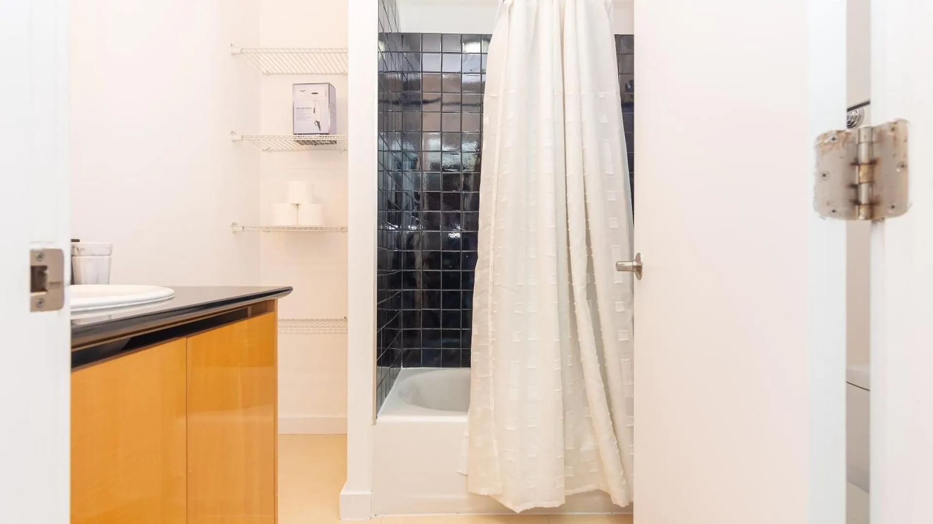 Апартаменты Downtown - 5 Minutes From Wynwood & Port - Art District Near Beach *