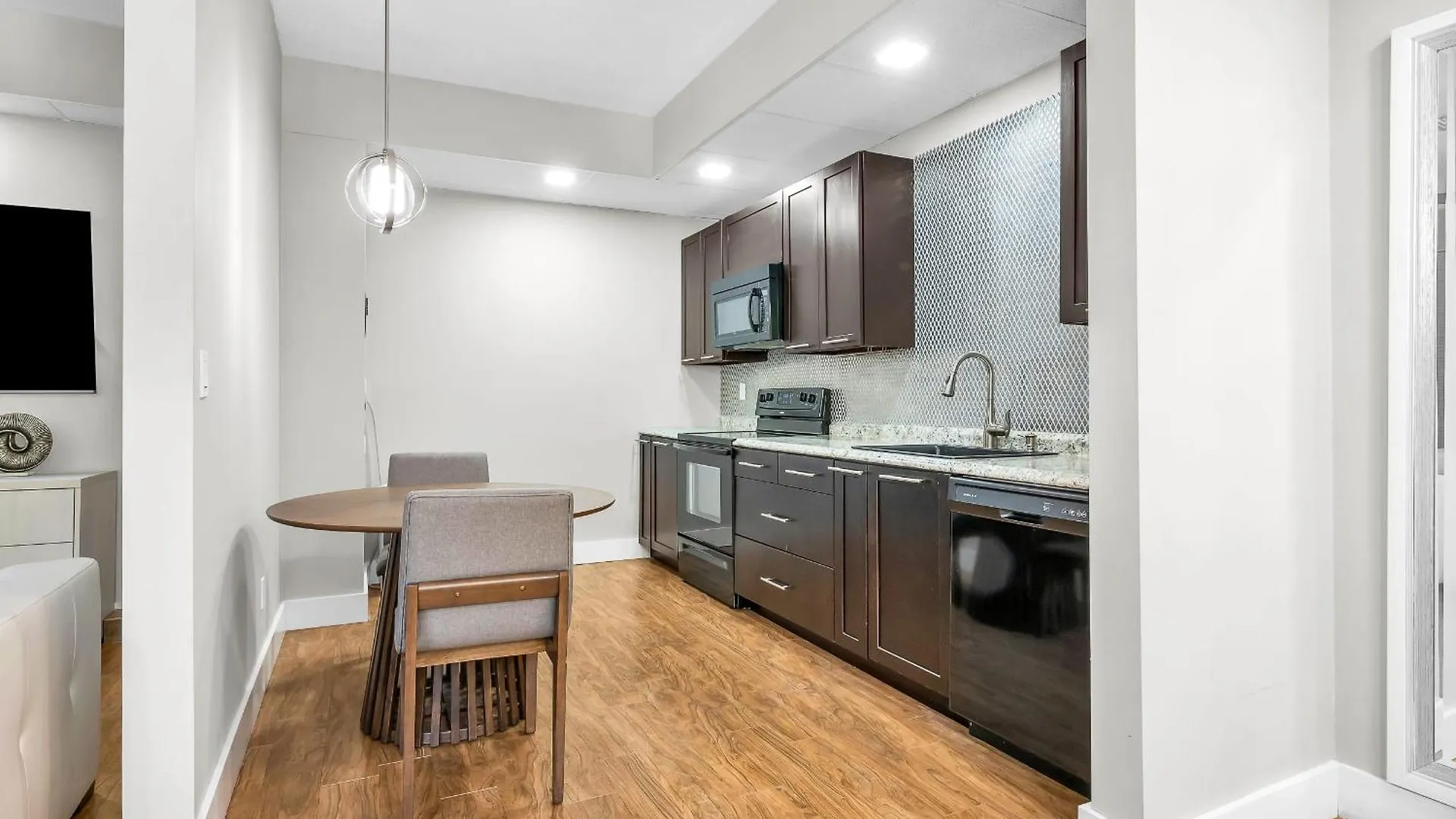 Tropical Waterfront Family Oasis - Amazing Location Semesterbostad Miami