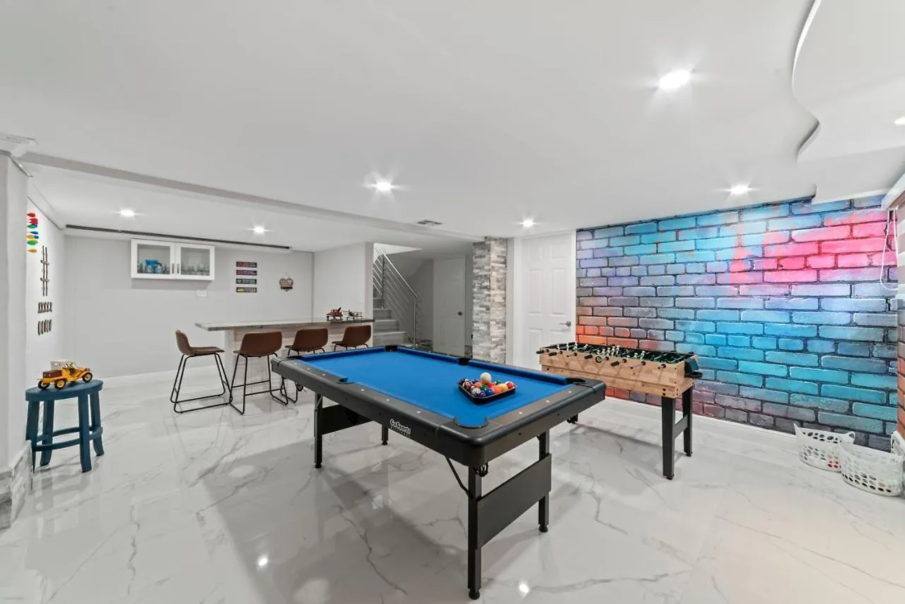 Holiday home Fun With Pool & Games L30