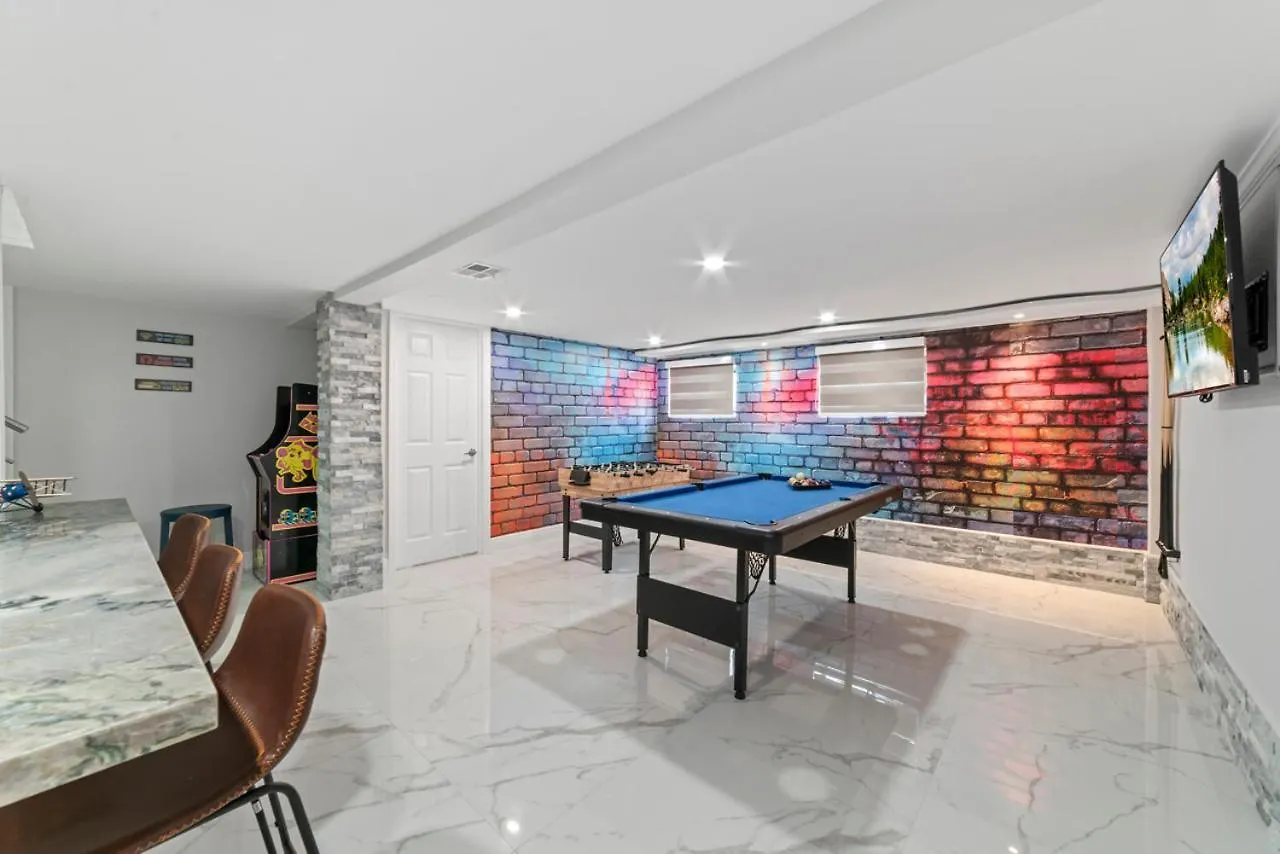 Holiday home Fun With Pool & Games L30 *