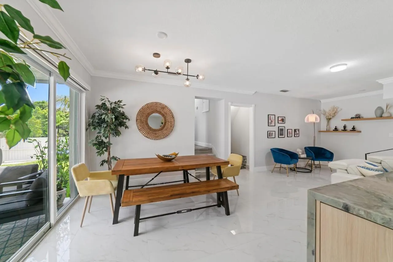 Holiday home Fun With Pool & Games L30