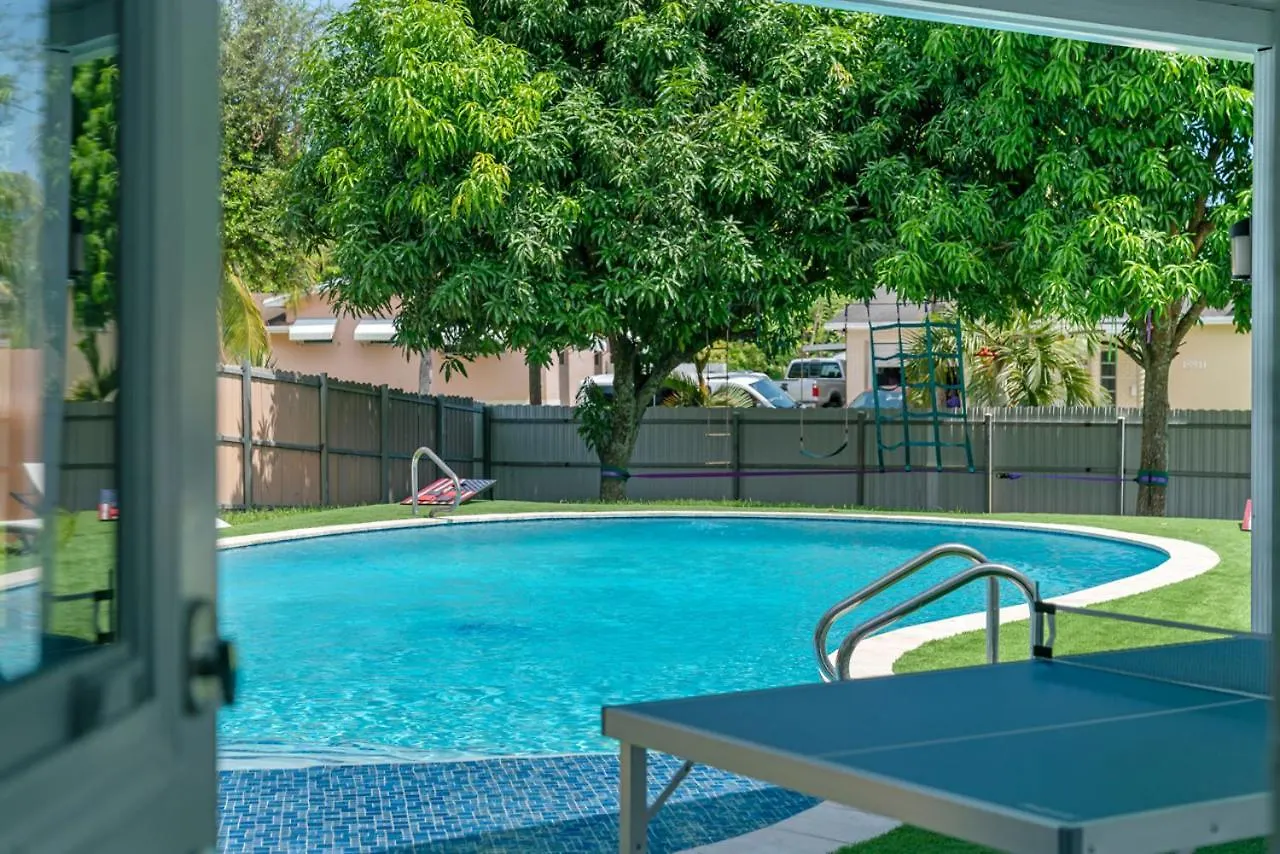 Fun With Pool & Games L30 Holiday home Miami