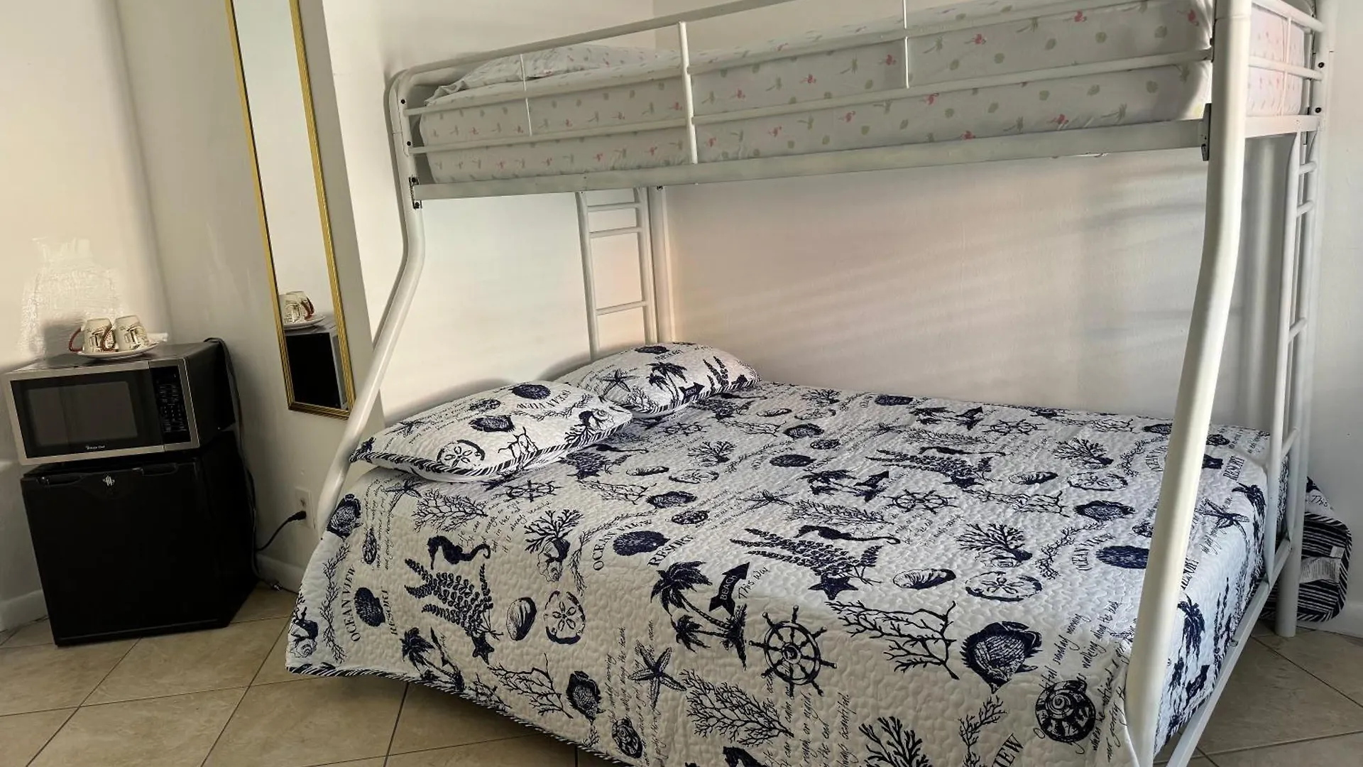 B2 Value On Private Bedroom With Private Bathroom In Little Havana,