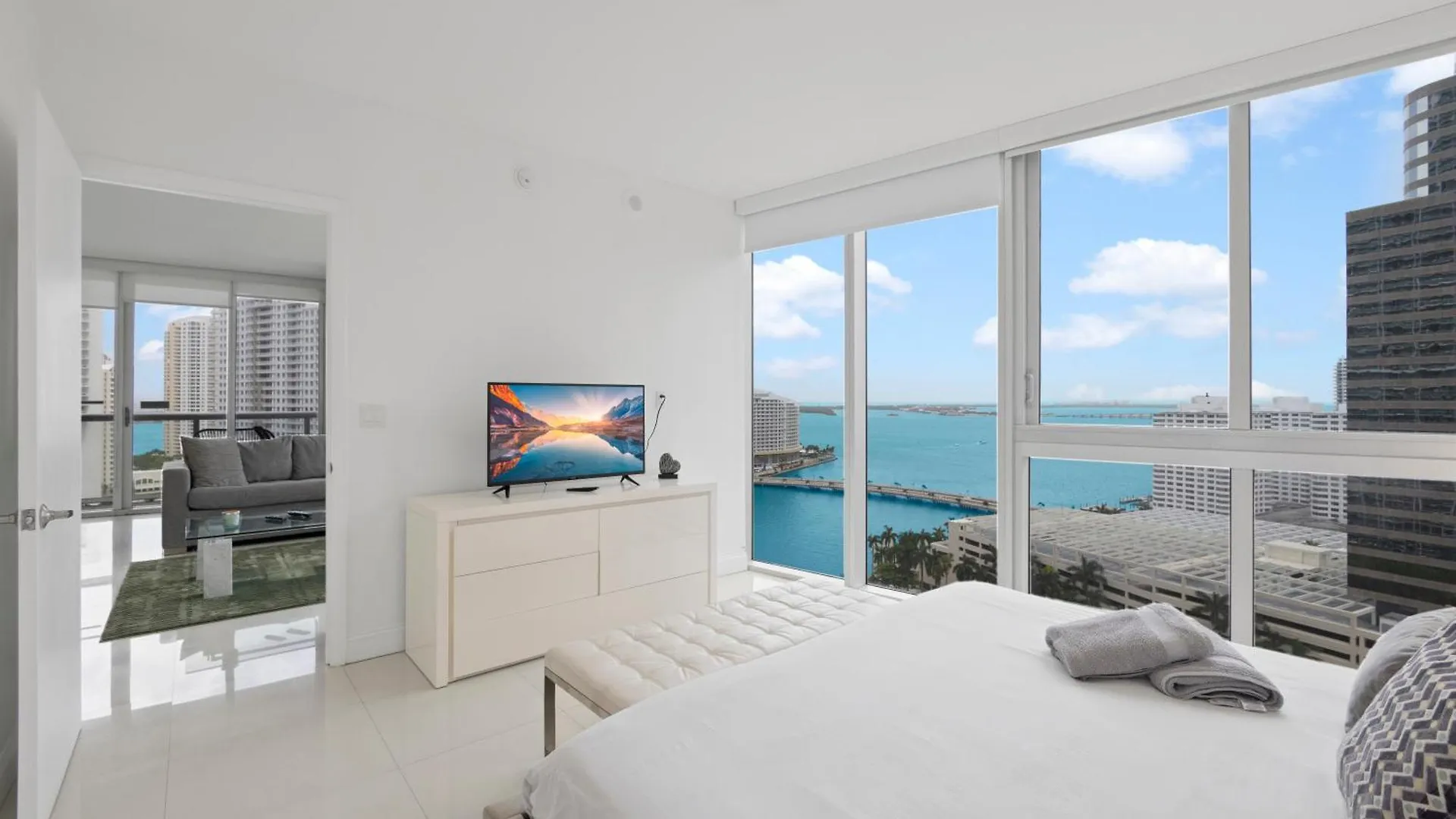 Feriehus 2b2b W Water View - Free Parking - Pool - Lux